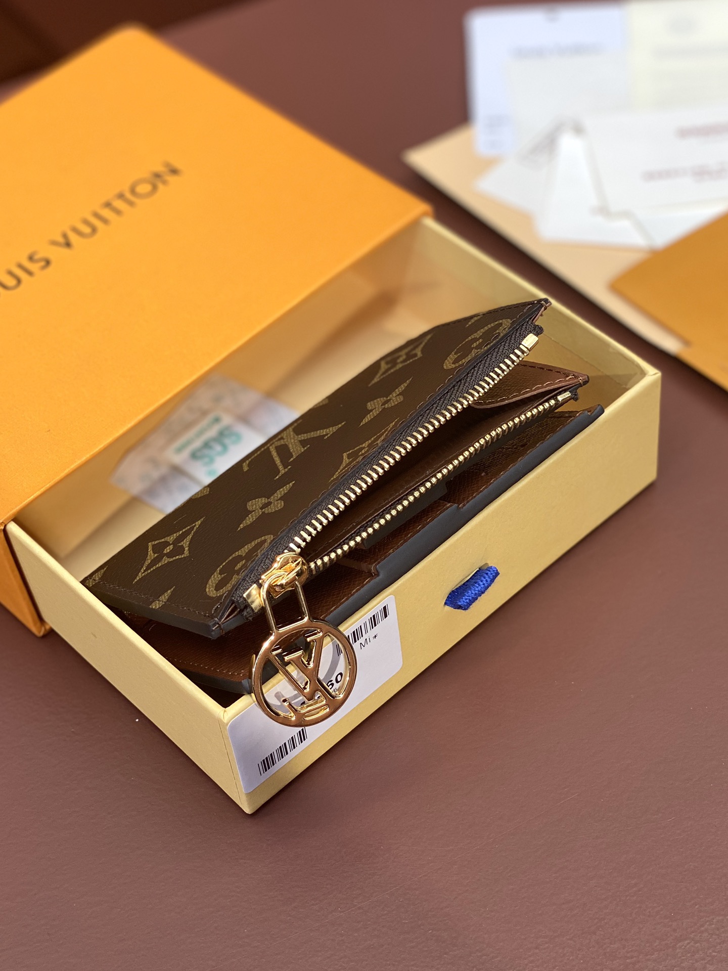 bccd8fe5531525f9386e9a2a7e59631b_1765045452_259.jpg bccd8fe5531525f9386e9a2a7e59631b_1765045452_259_1765045498.jpg