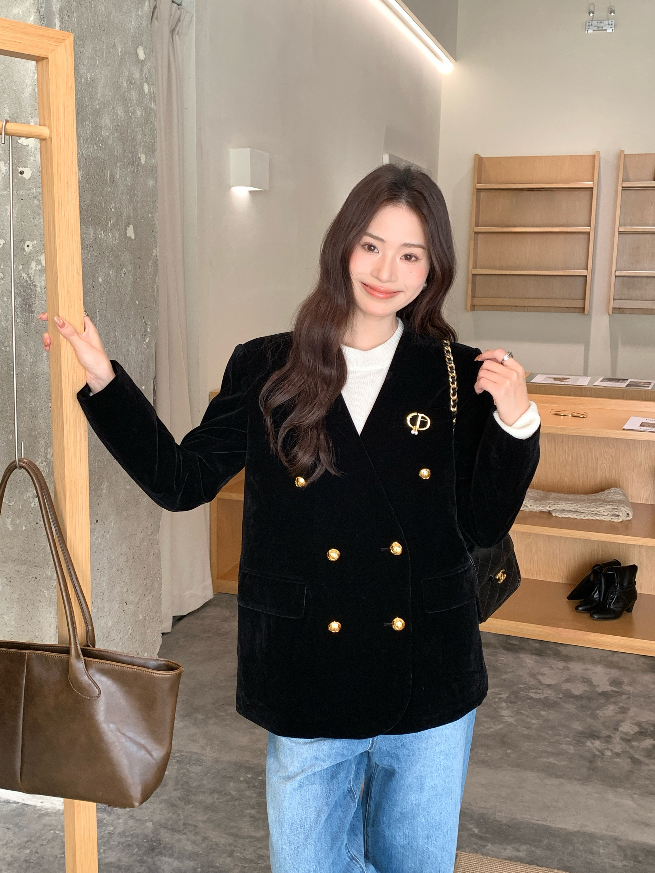 c6e0b453a92355a434d99b5b1d8dafeb_1765149073_704.jpg c6e0b453a92355a434d99b5b1d8dafeb_1765149073_704_1765149167.jpg