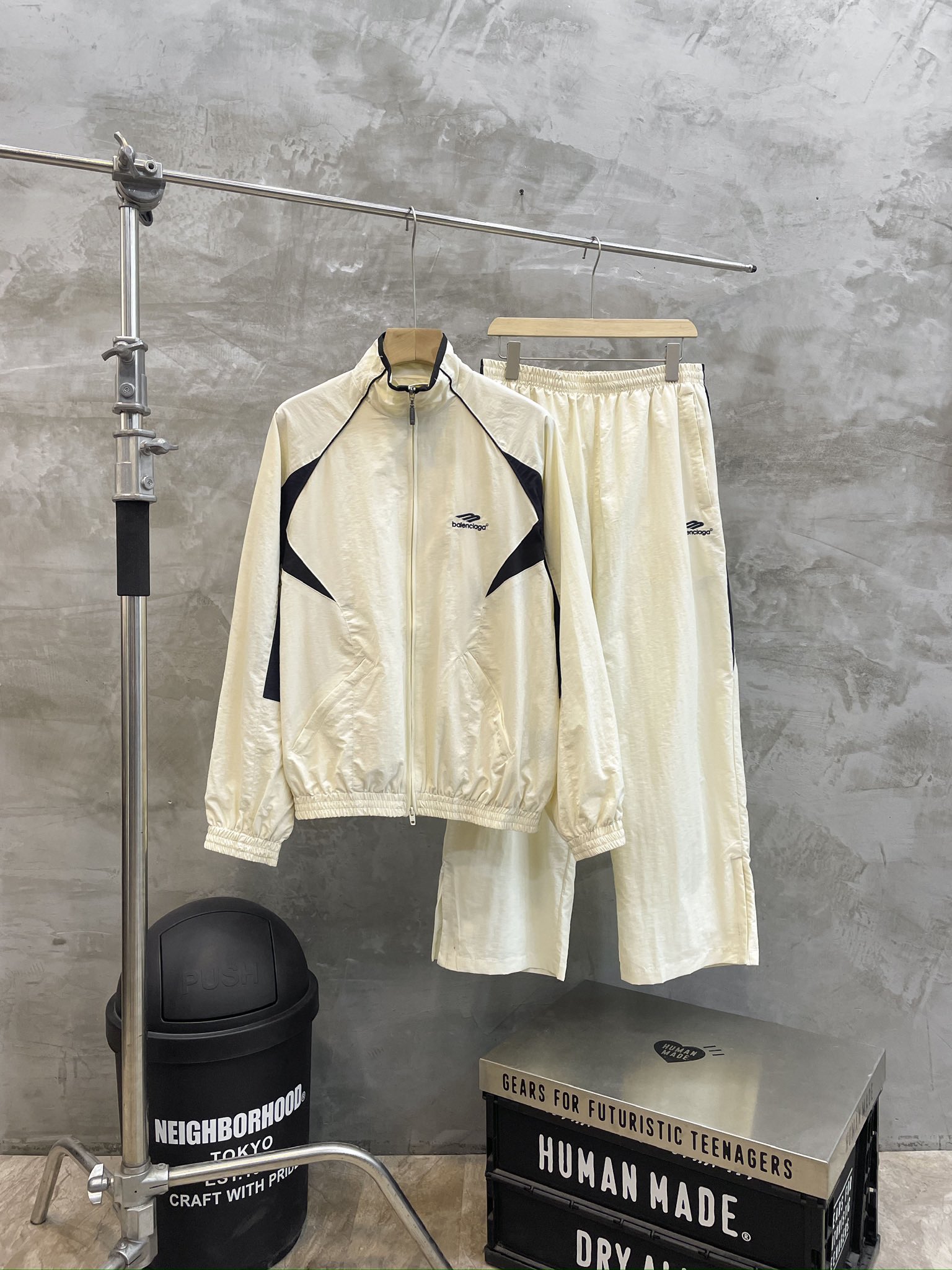 balenciaga 발렌시아가 자켓 팬츠 세트 의류