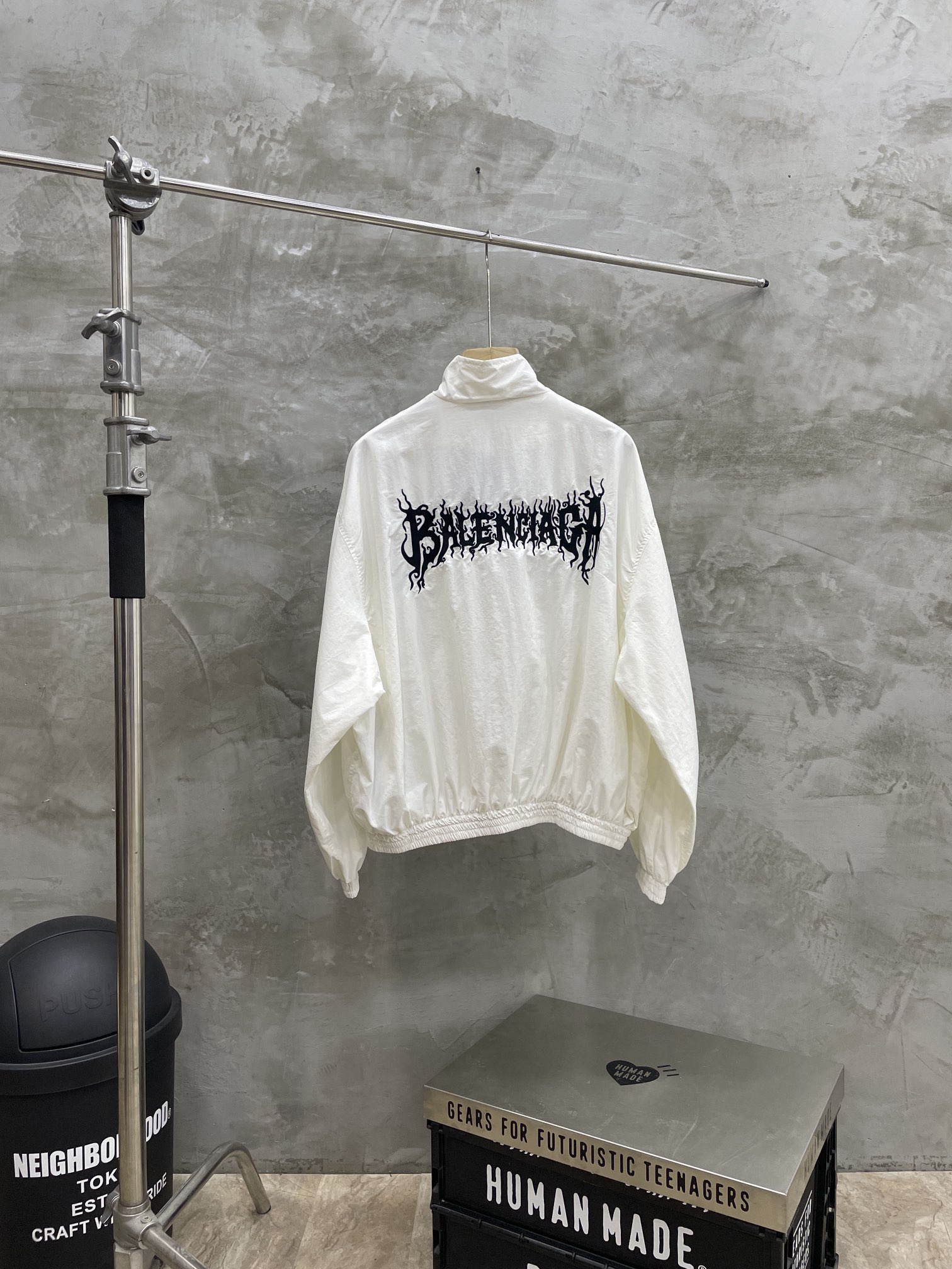 Balenciaga BLCG 발렌시아가 바람막이 자켓 의류