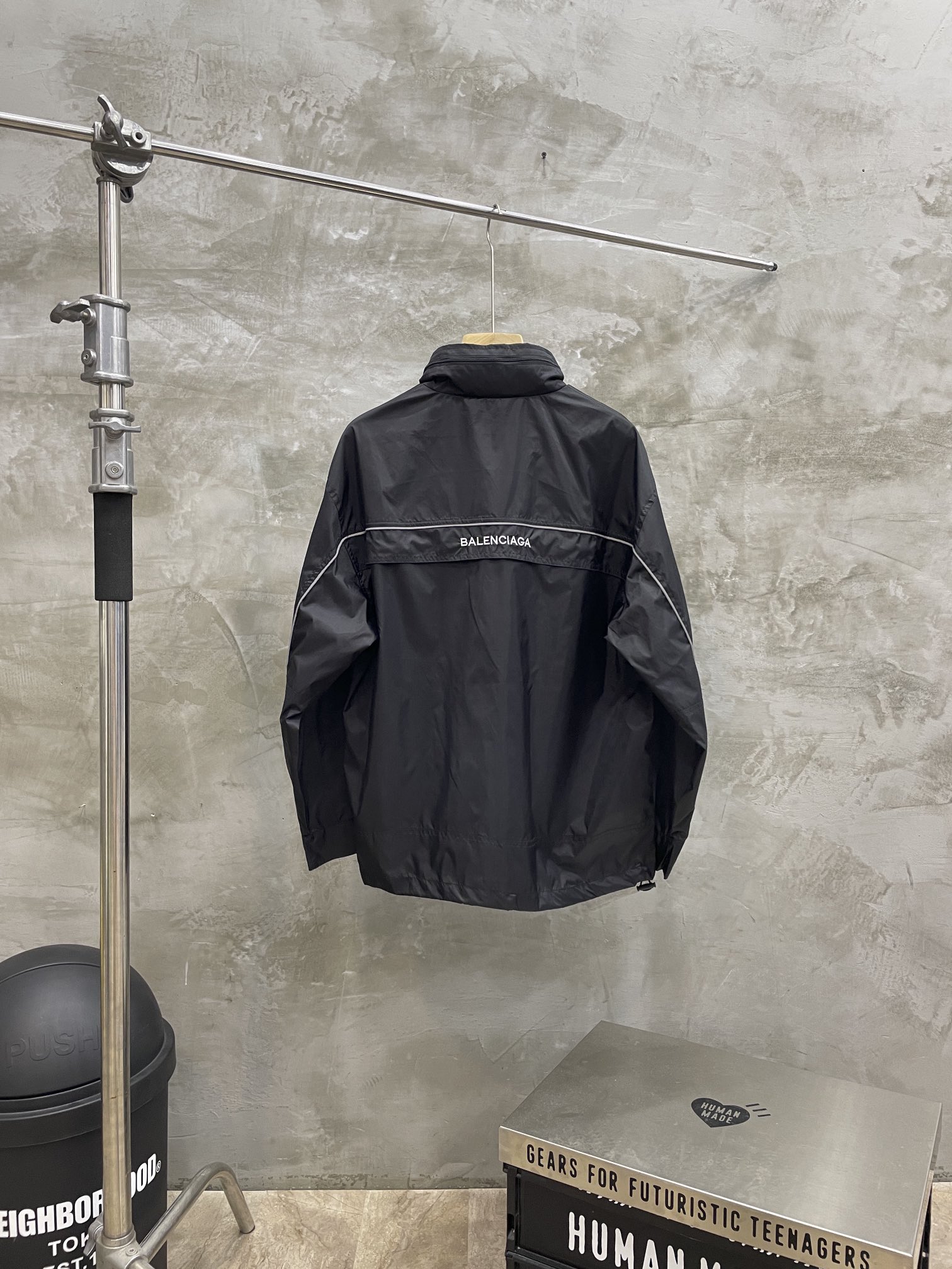 Balenciaga BLCG 발렌시아가 바람막이 자켓 의류