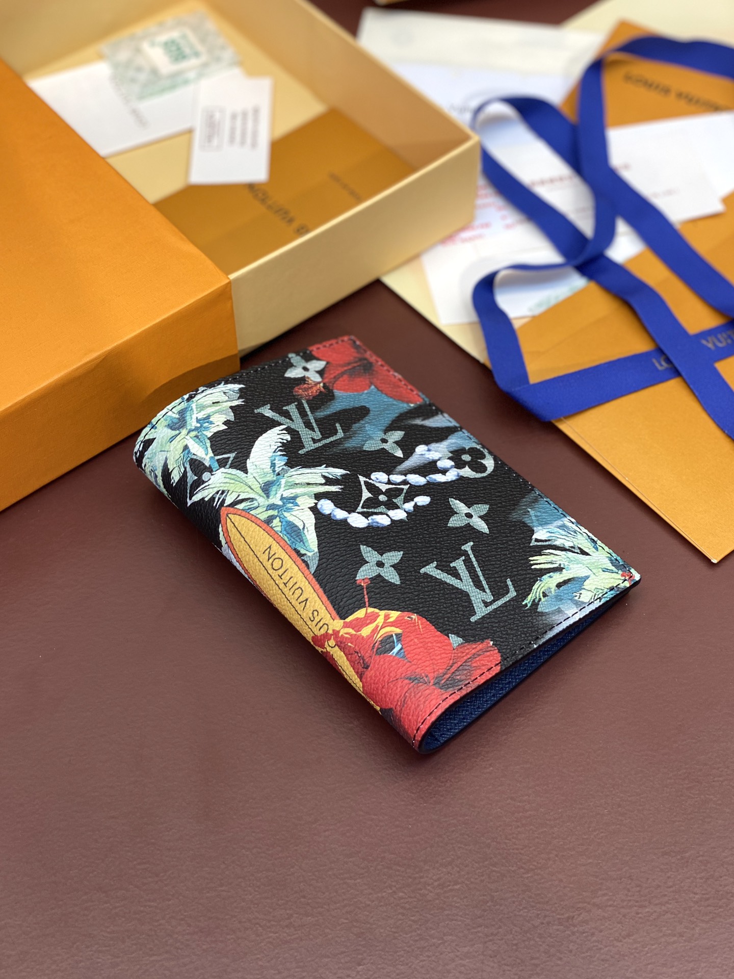 LV 루이비통 여권 케이스 여권지갑 지갑