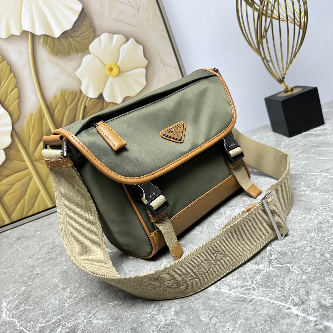 PRADA 프라다 크로스백 메신저백 가방