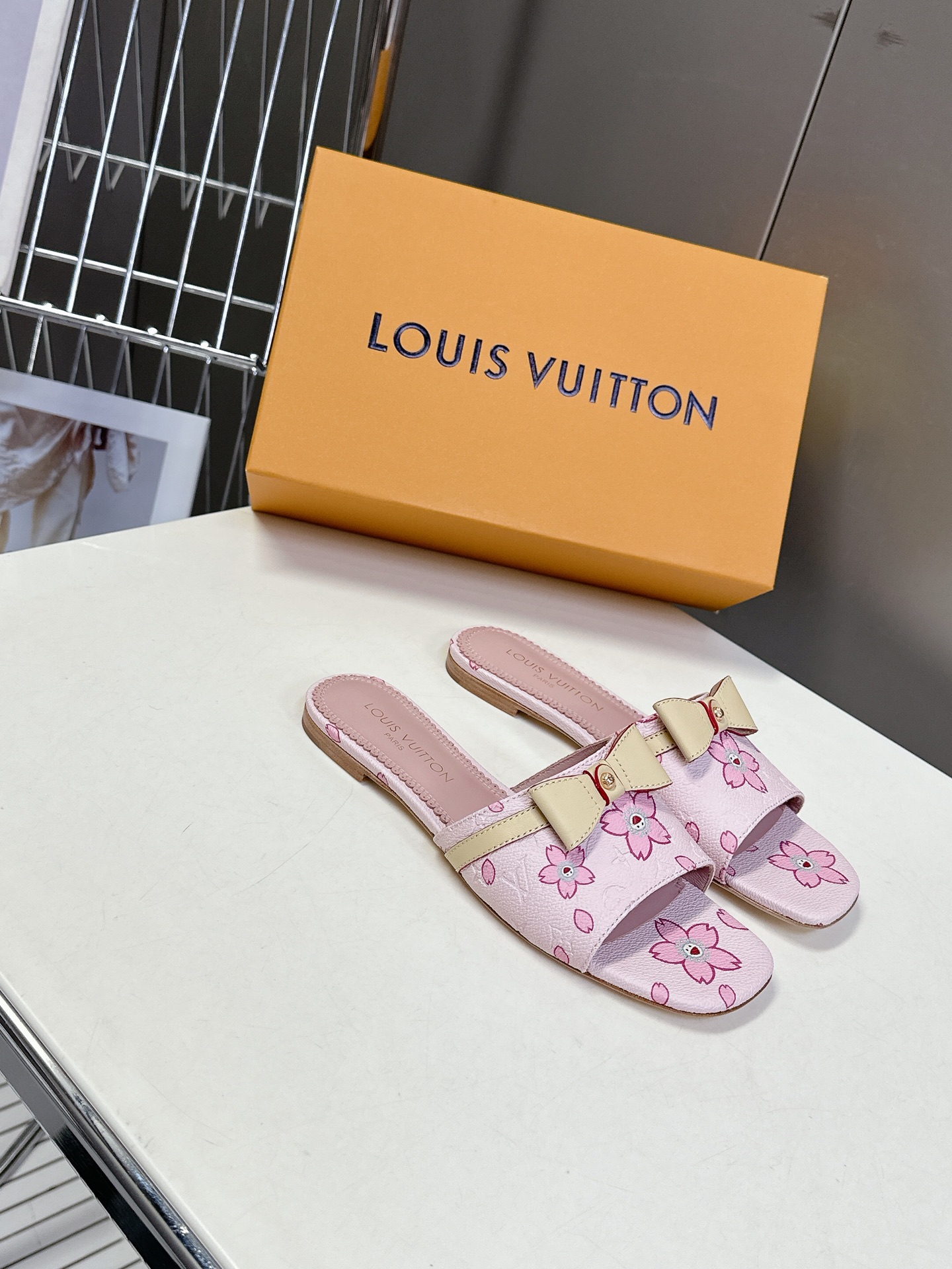 LV 루이비통 슬리퍼 샌들 신발