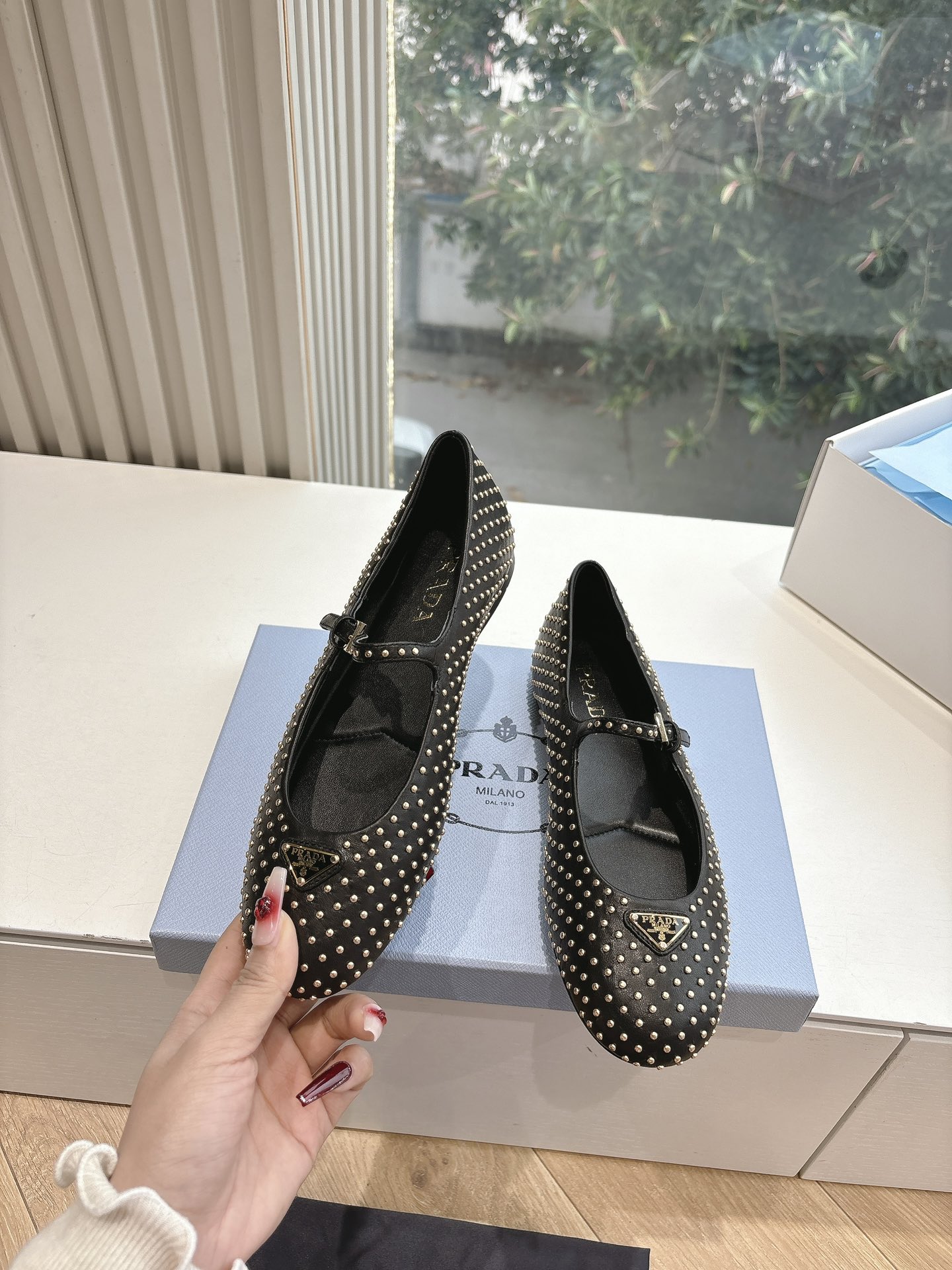 PRADA 프라다 플랫 슈즈 신발