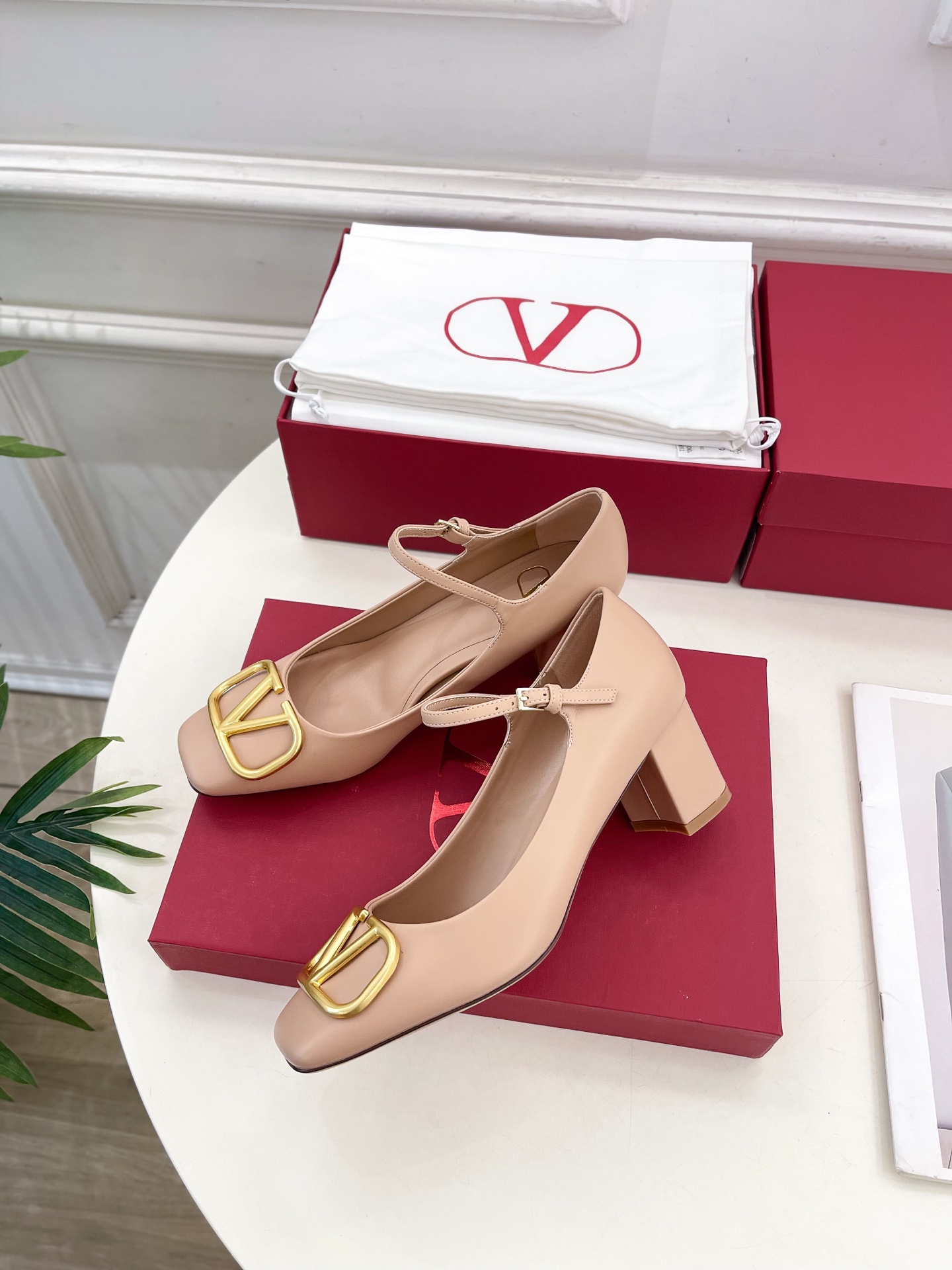 Valentino 발렌티노 가라바니 힐 펌프스 구두 신발