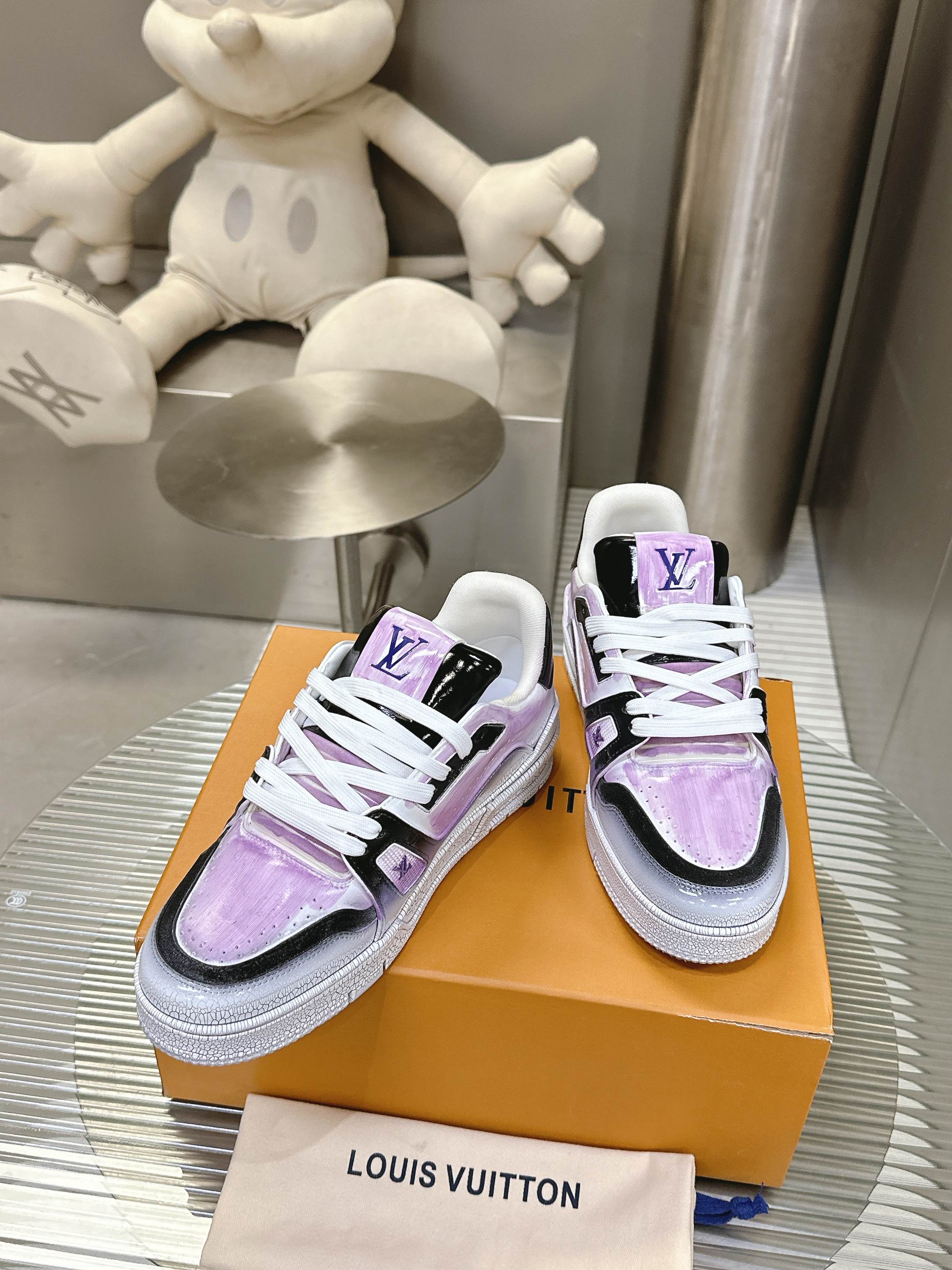 LV 루이비통 스니커즈 신발