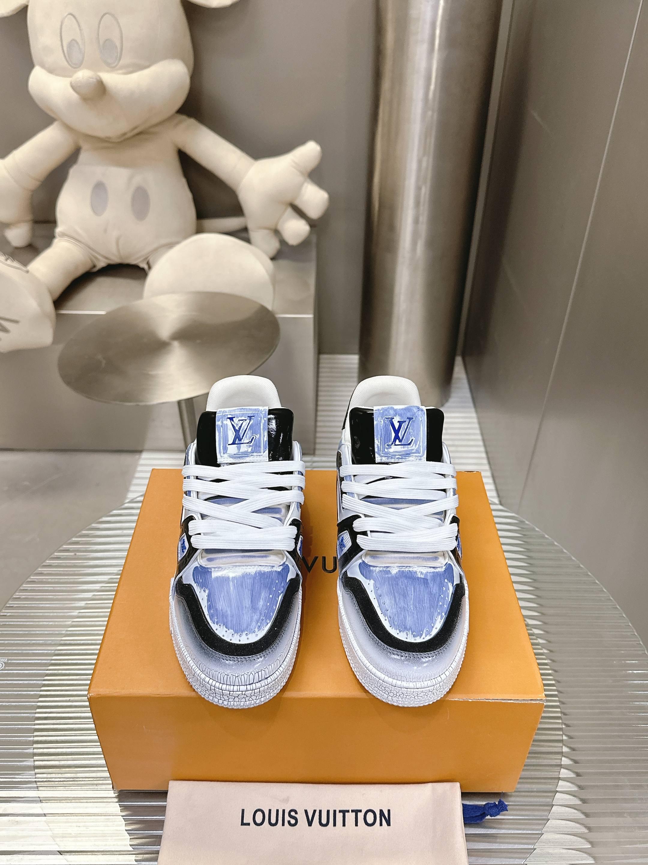 LV 루이비통 스니커즈 신발