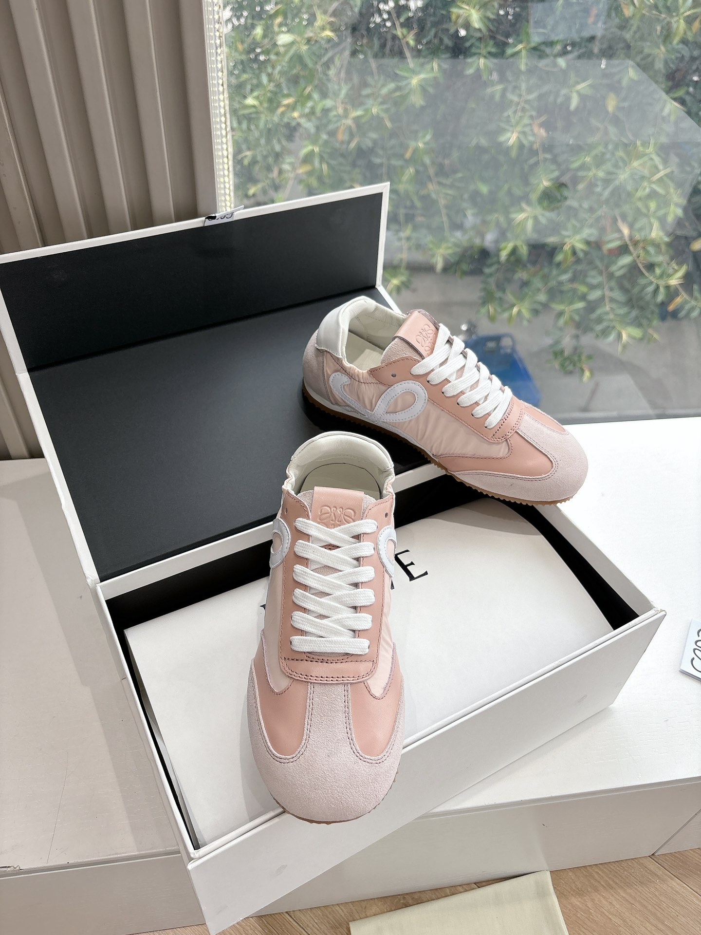 Loewe 로에베 스니커즈 운동화 신발