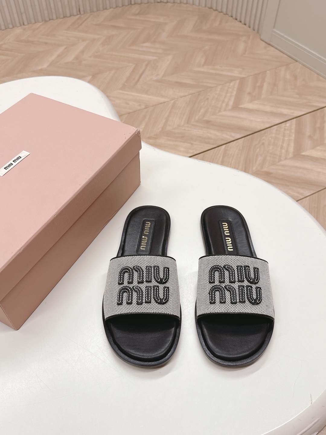 MIUMIU 미우미우 슬리퍼 샌들 신발