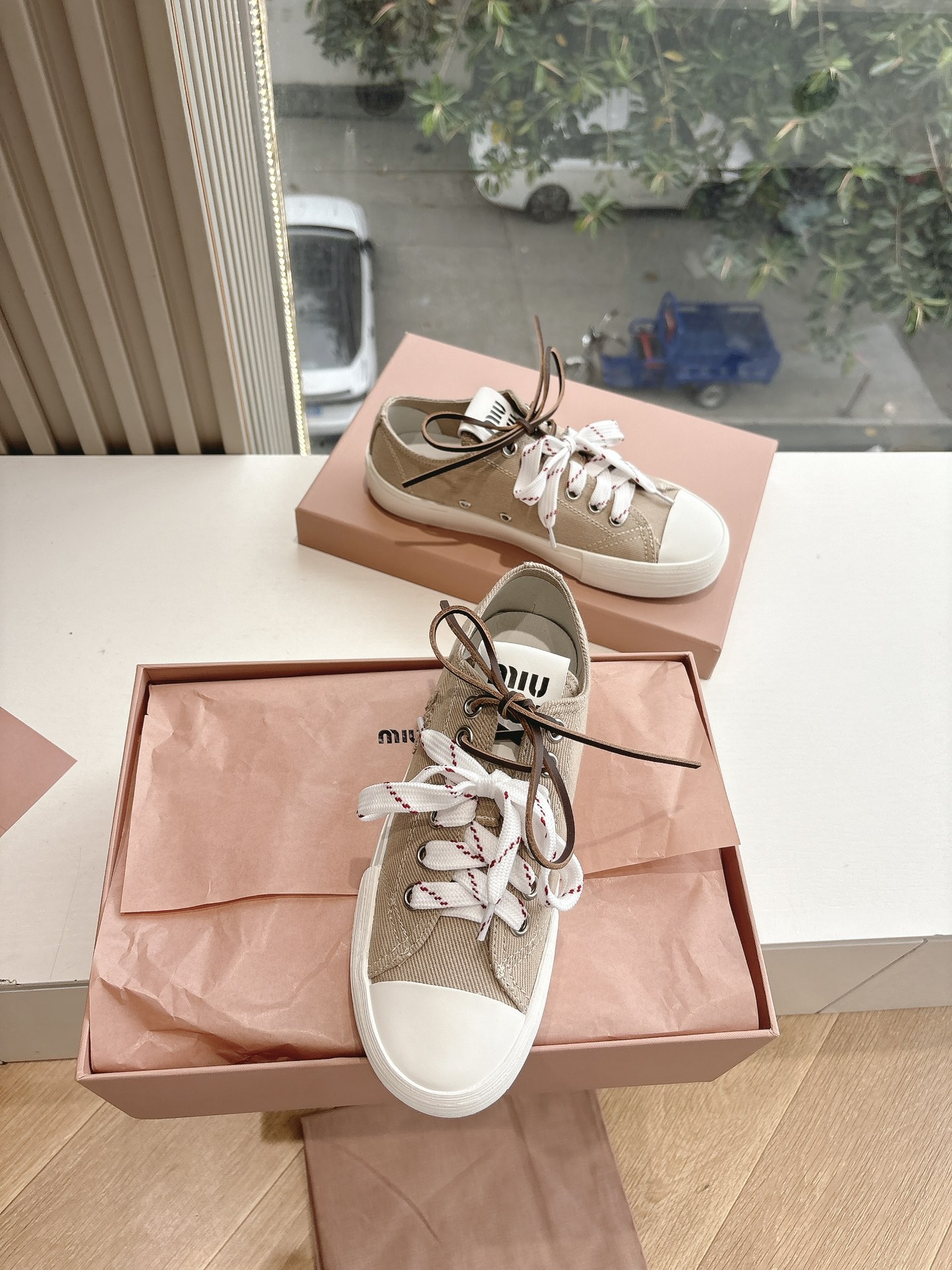 MIUMIU 미우미우 스니커즈 신발