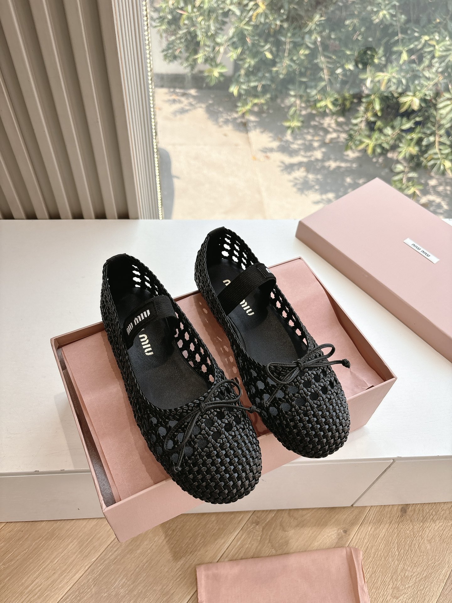 MIUMIU 미우미우 플랫 슈즈 단화 신발