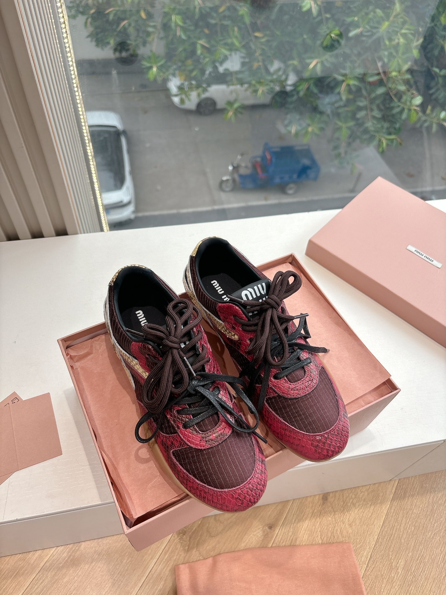 MIUMIU 미우미우 스니커즈 신발