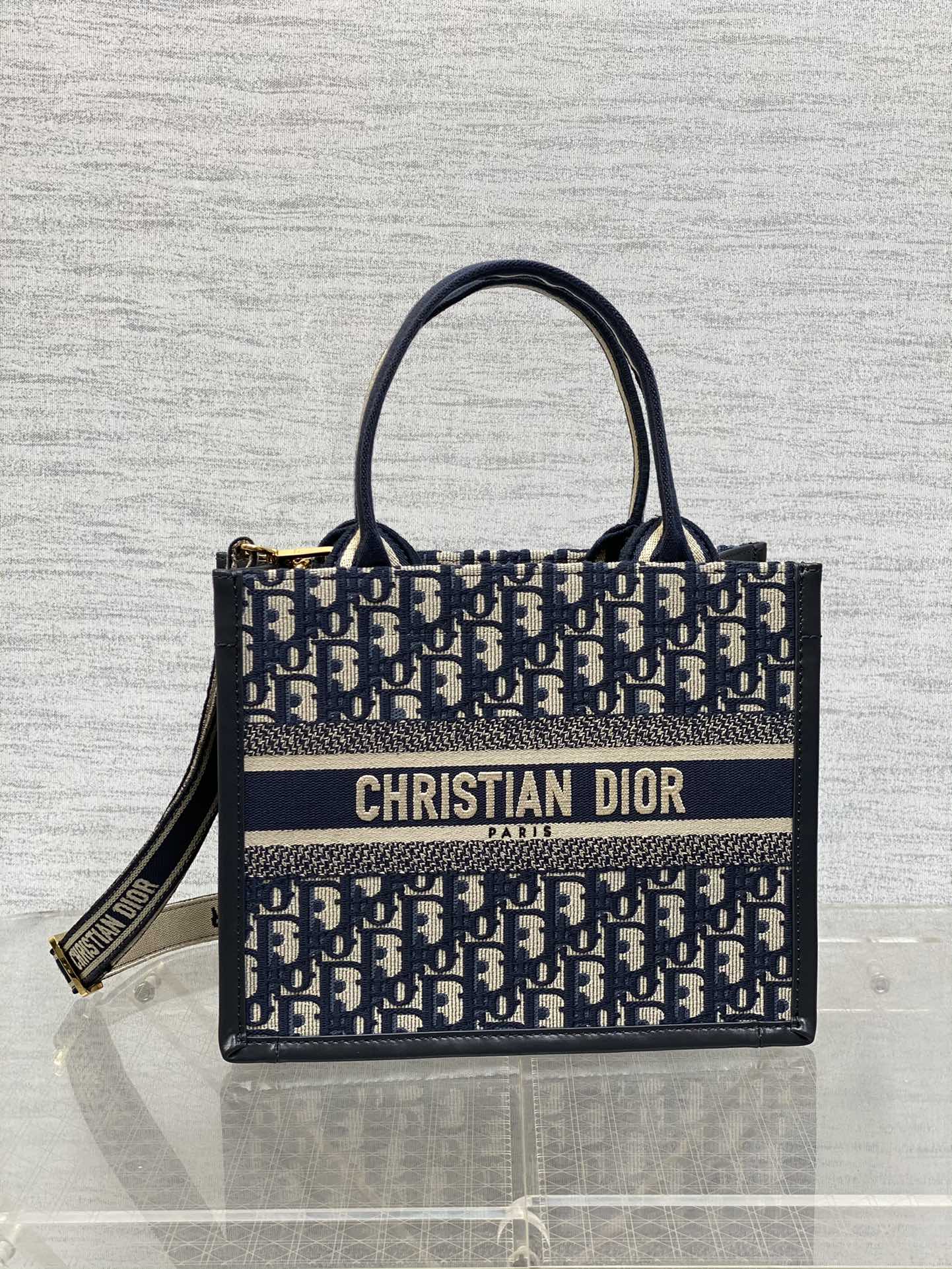 Dior CD Book Tote 디올 북토트 스몰 토트백 가방