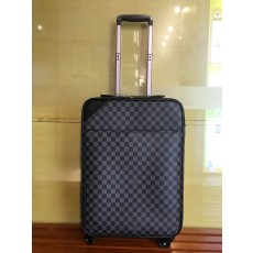 LV 루이비통 캐리어