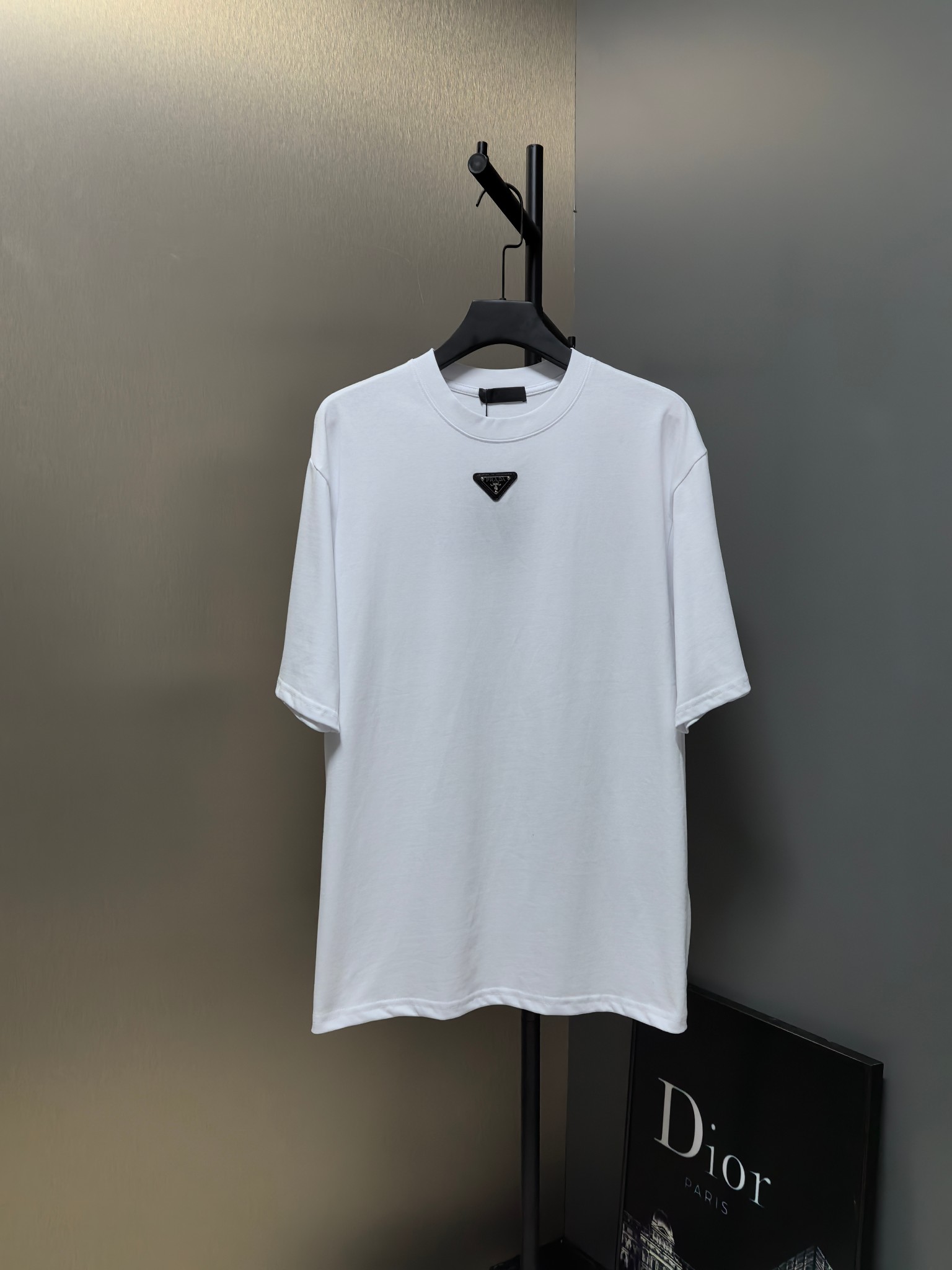 PRADA 프라다 반팔 티셔츠 의류