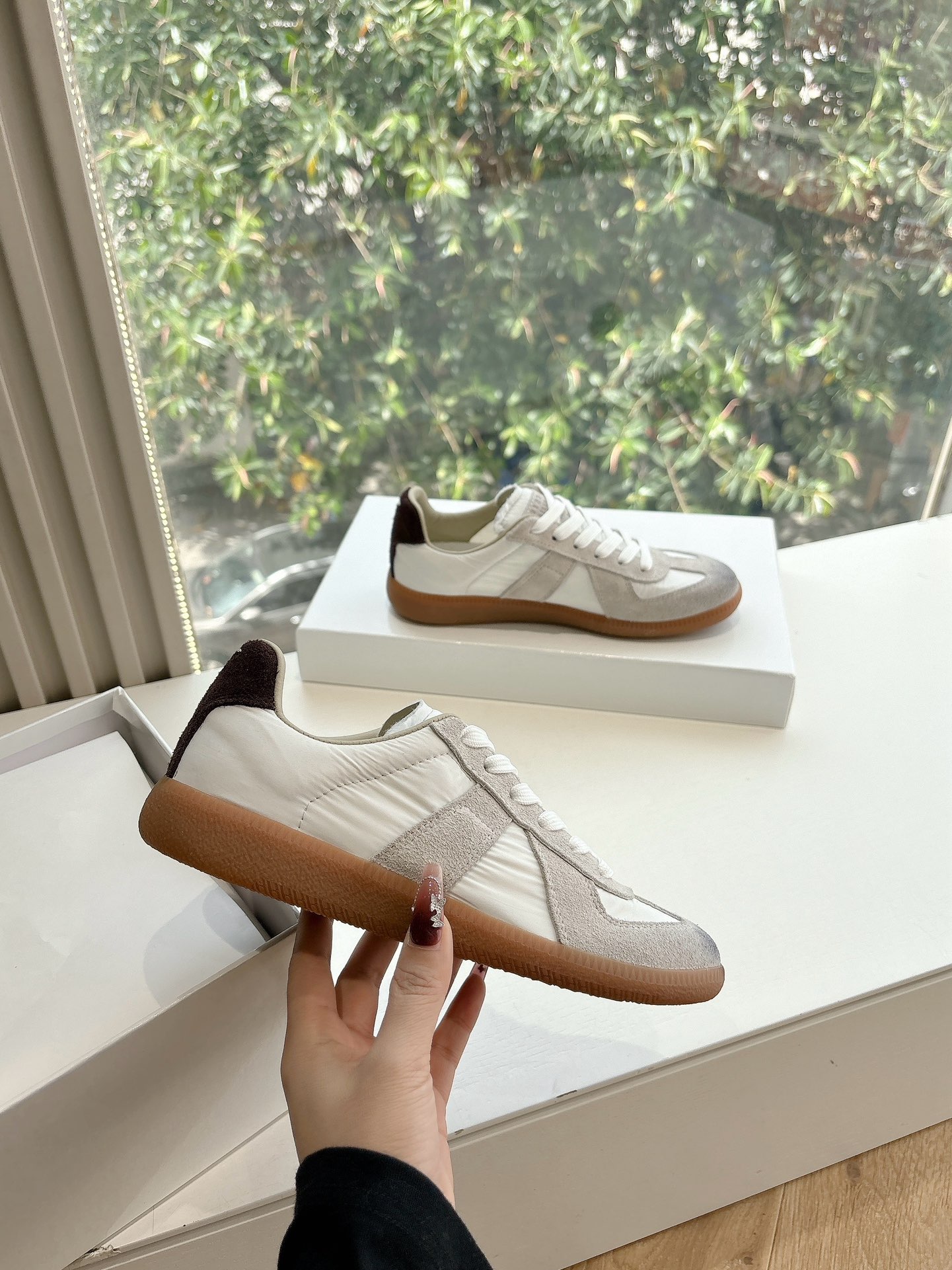 Maison Margiela 메종 마르지엘라 MM6 스니커즈 신발