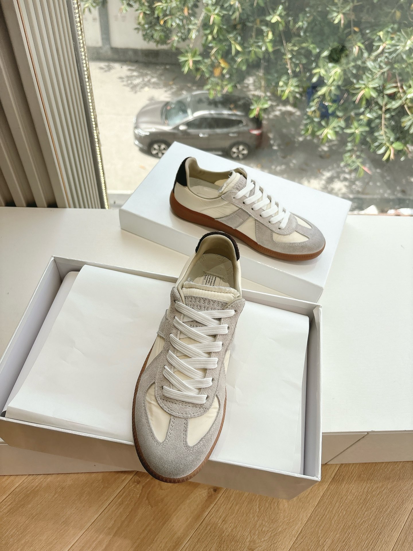 Maison Margiela 메종 마르지엘라 MM6 스니커즈 신발