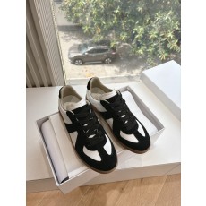 Maison Margiela 메종 마르지엘라 MM6 스니커즈 신발