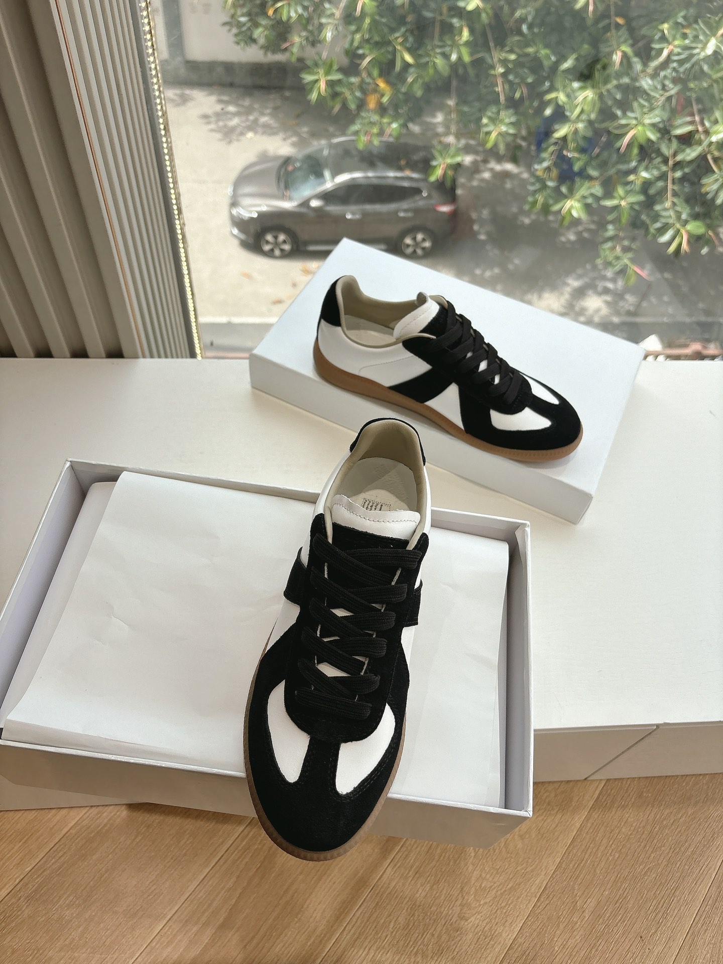 Maison Margiela 메종 마르지엘라 MM6 스니커즈 신발