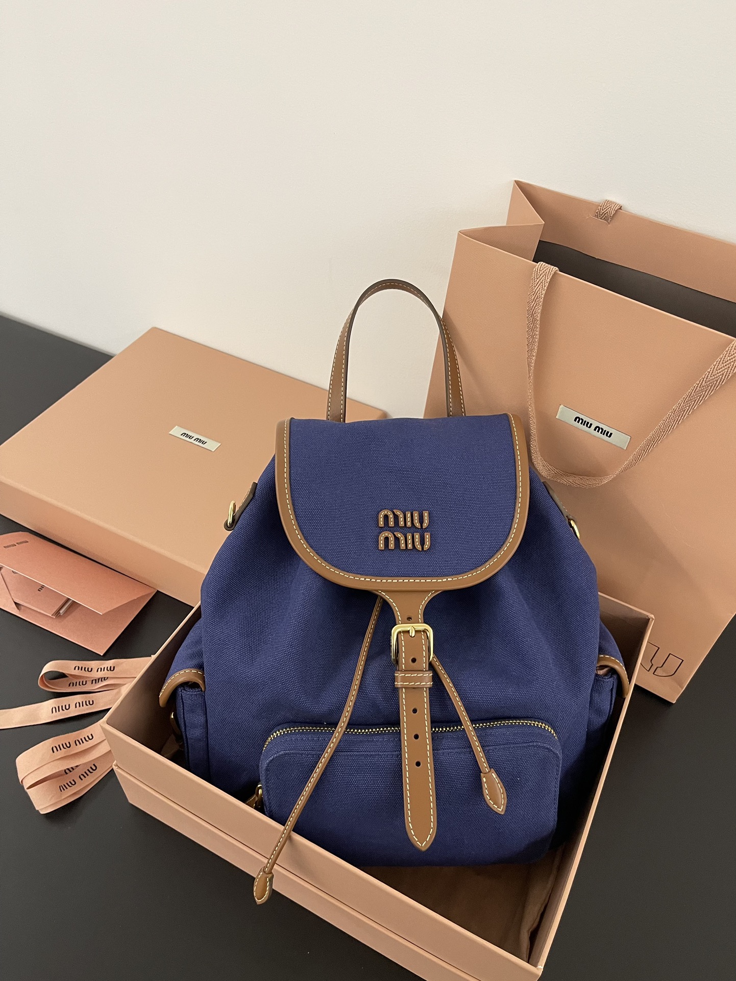 MIUMIU 미우미우 스몰 백팩 가방