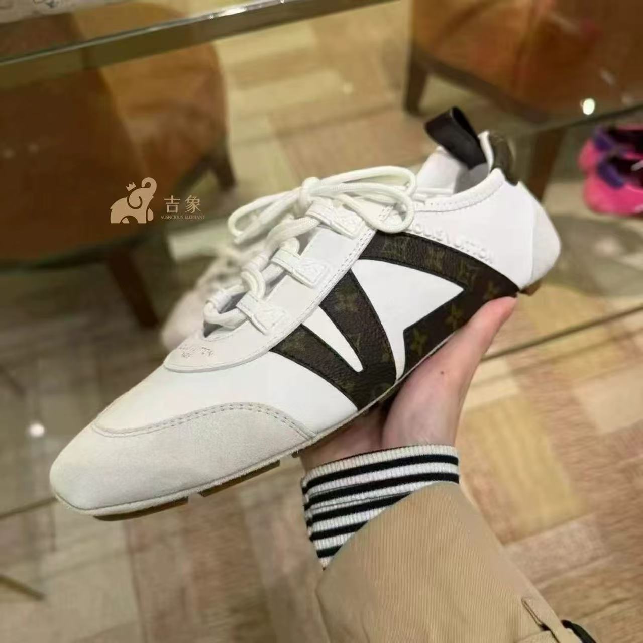 LV 루이비통 스니커즈 신발