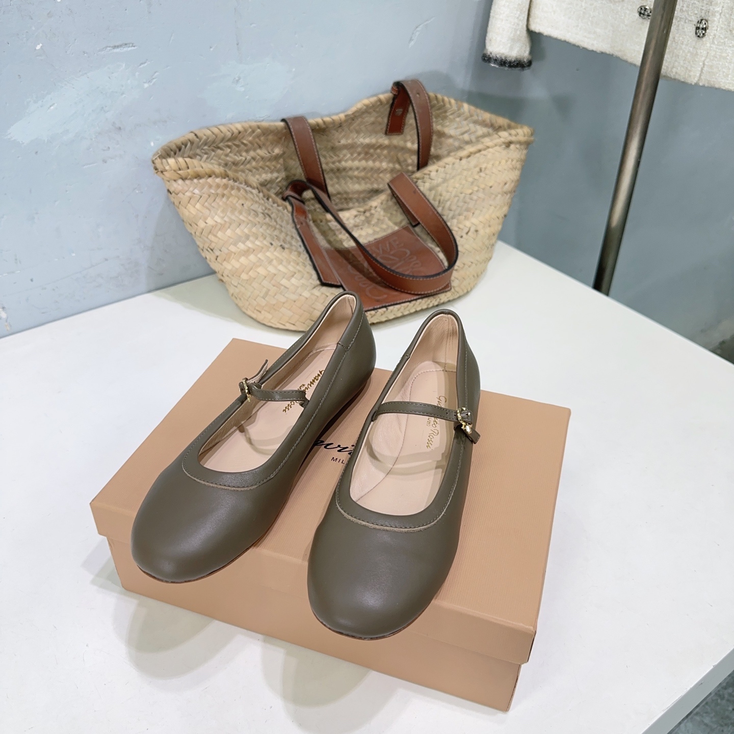 Gianvito Rossi 지안비토 로씨 플랫 슈즈 단화 신발