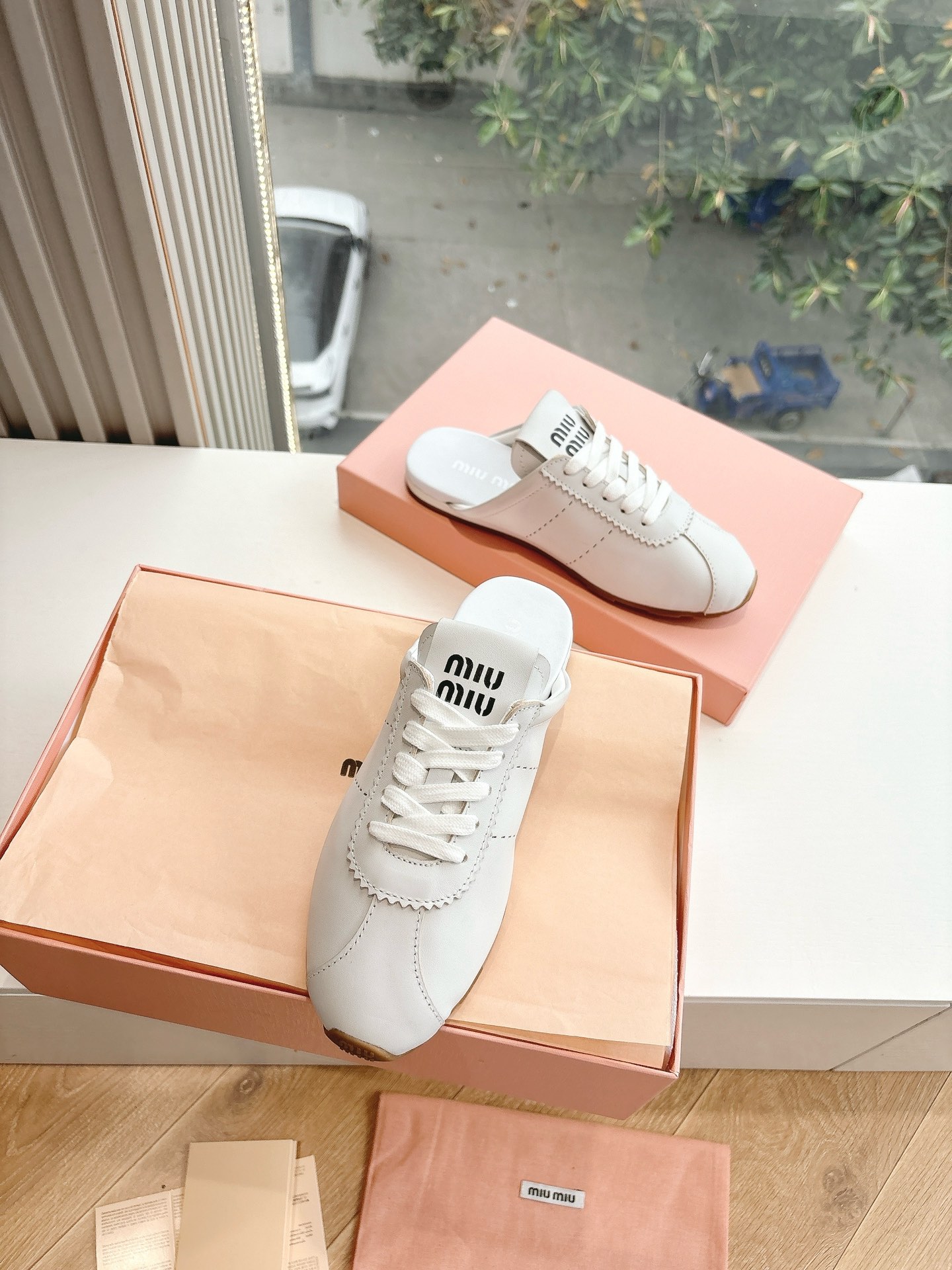 miumiu 미우미우 뮬 스니커즈 신발