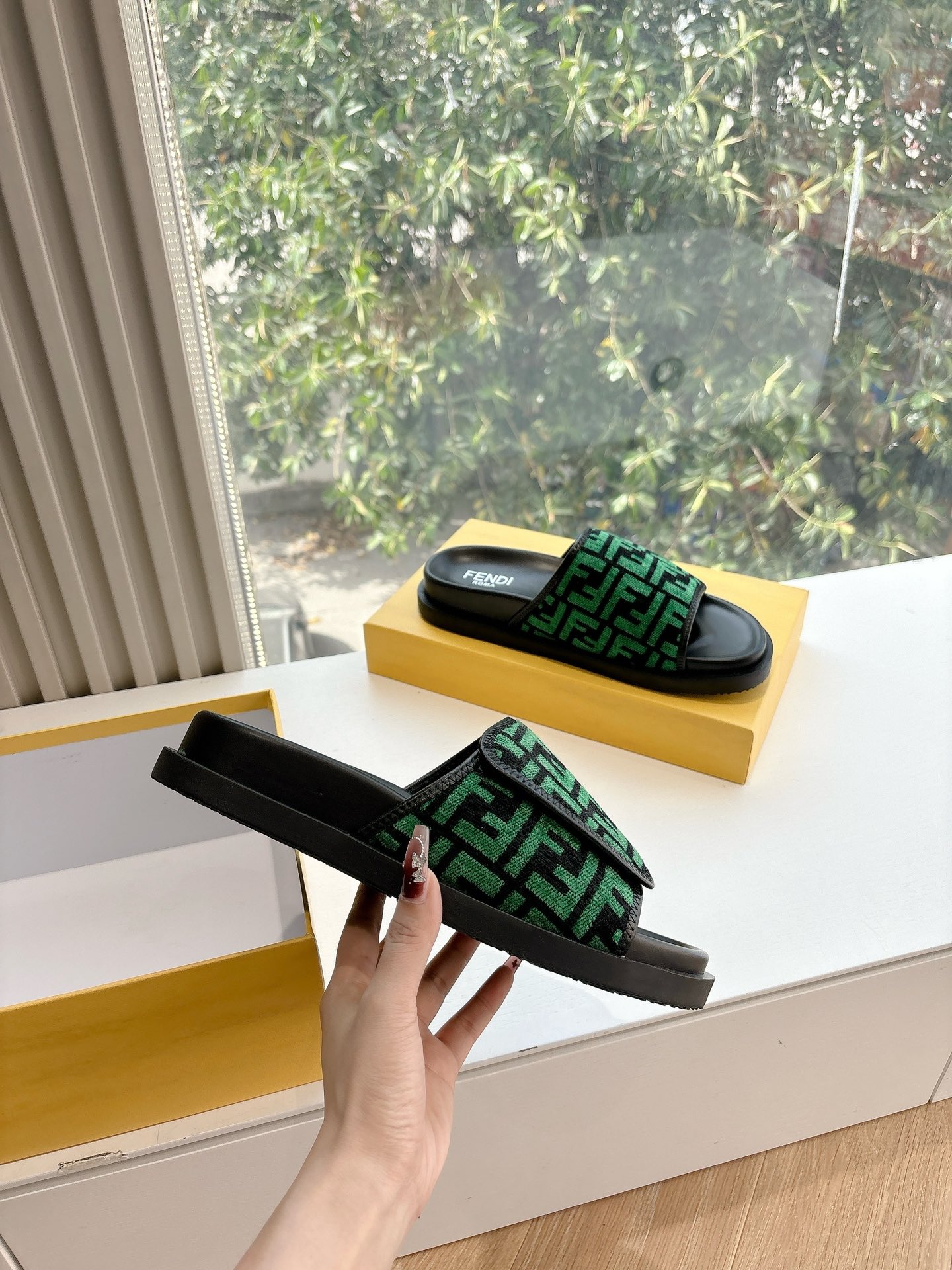 Fendi 펜디 샌들 슬리퍼 신발