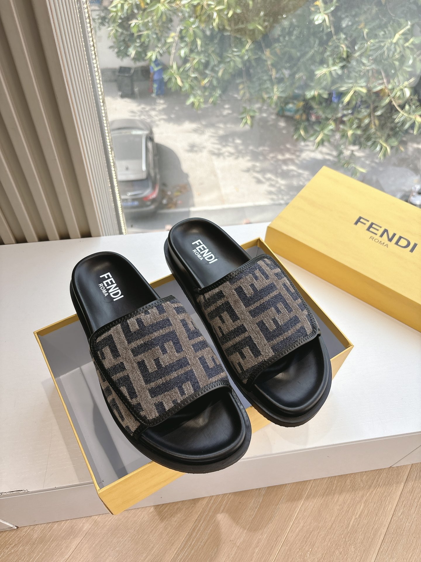 Fendi 펜디 샌들 슬리퍼 신발