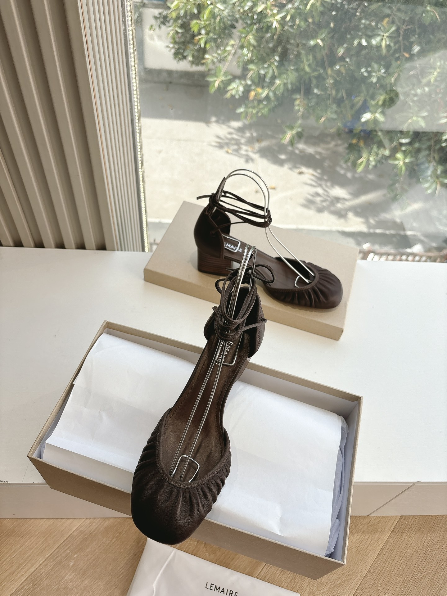 LEMAIRE 르메르 통굽 샌들 신발