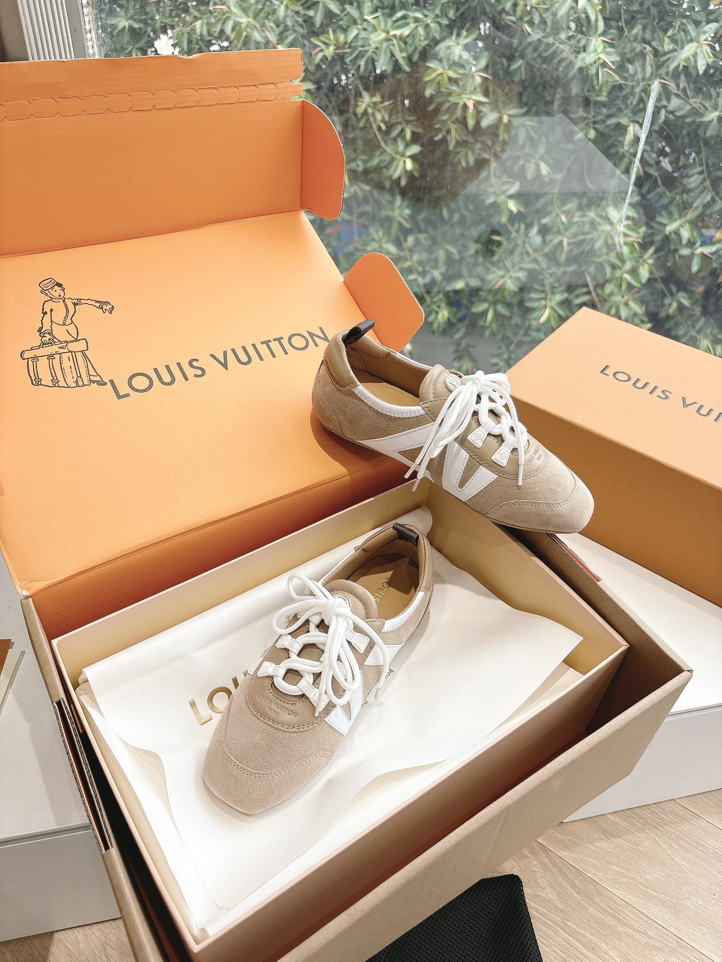 LV 루이비통 스니커즈 운동화 신발