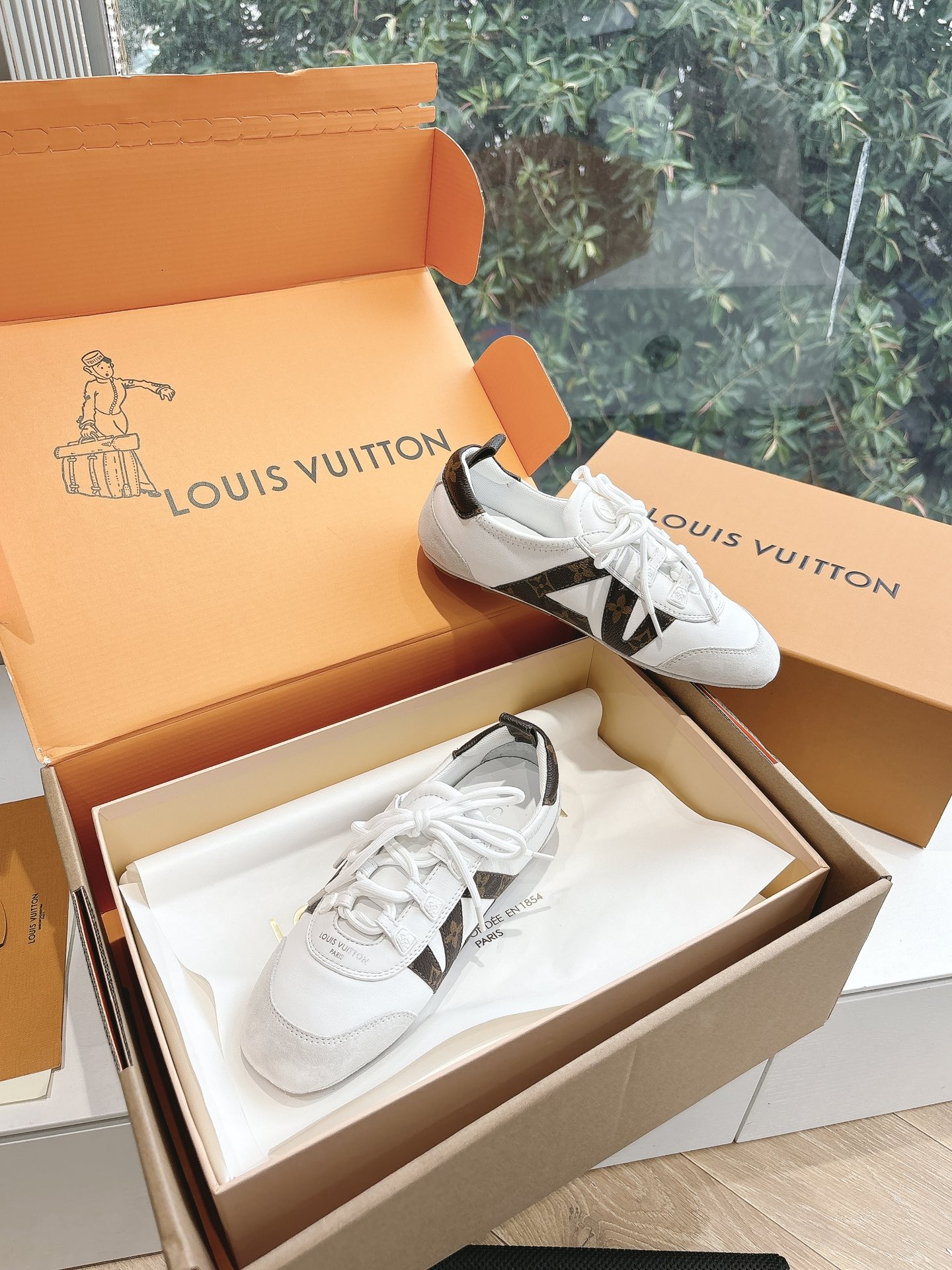 LV 루이비통 스니커즈 운동화 신발