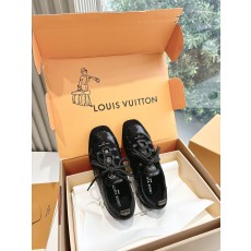 LV 루이비통 스니커즈 운동화 신발