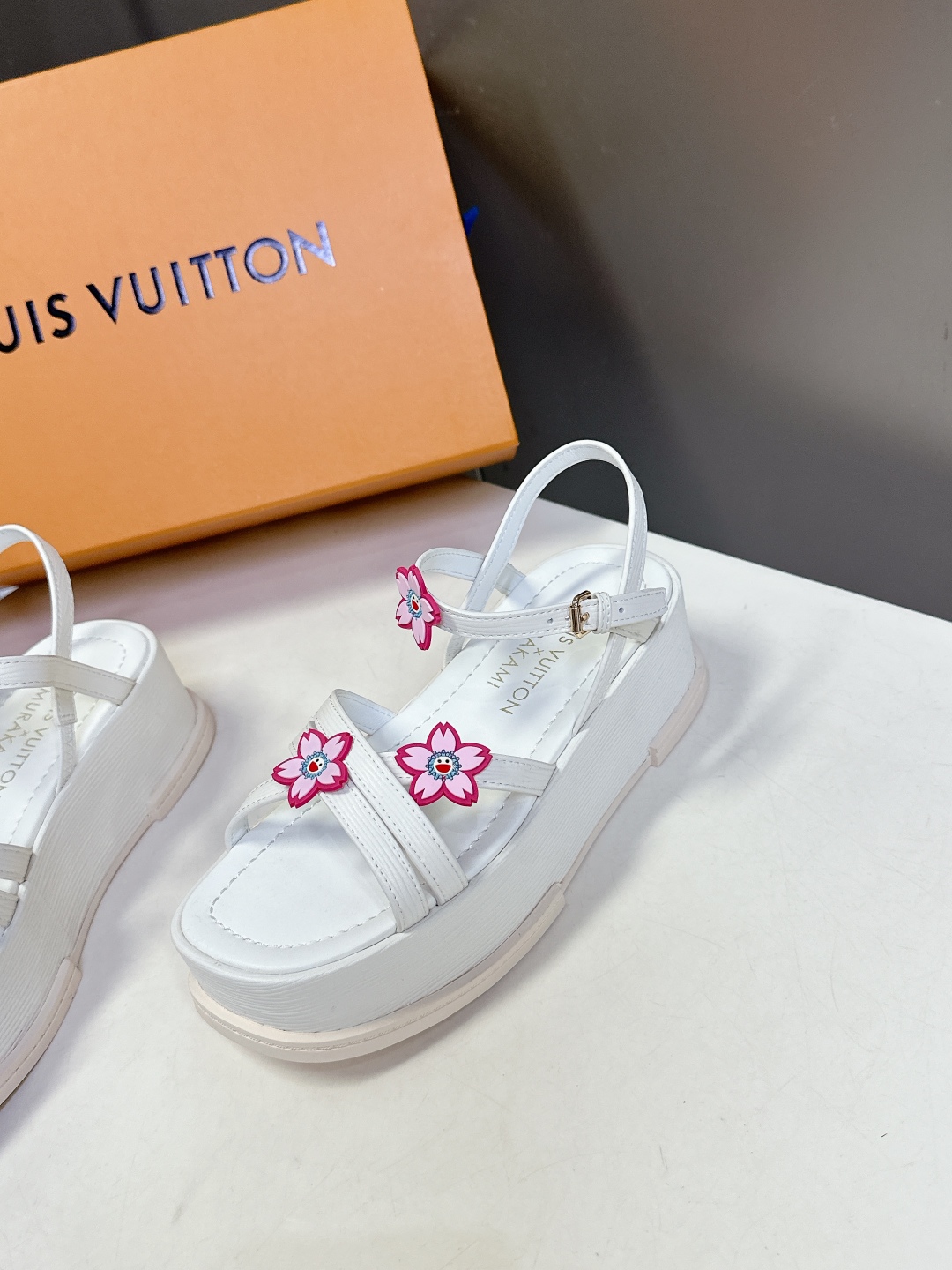 LV 루이비통 통굽 샌들 슬리퍼 신발