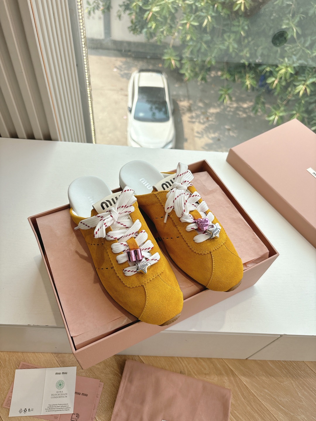 miumiu 미우미우 뮬 스니커즈 반슬리퍼 신발