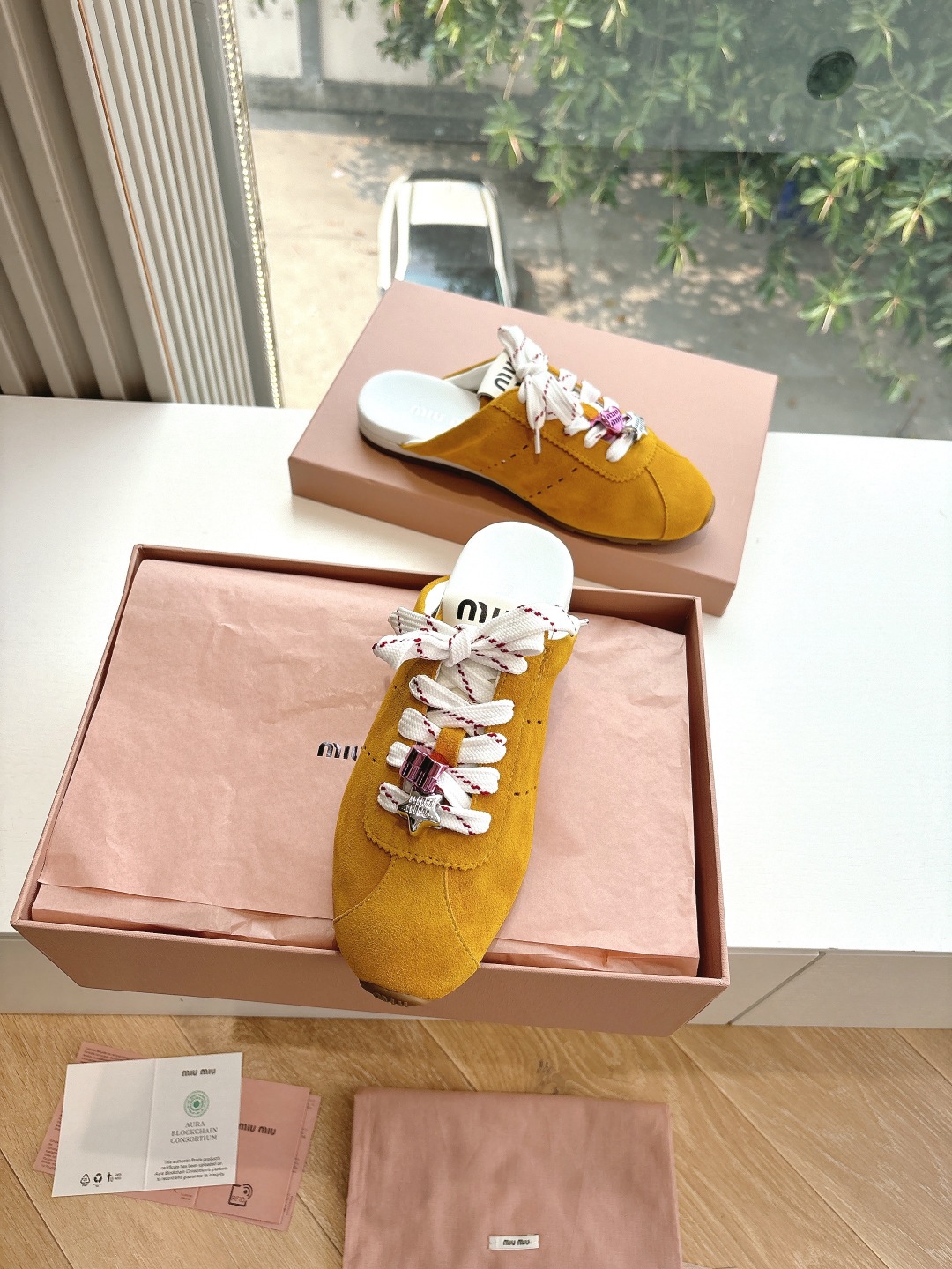 miumiu 미우미우 뮬 스니커즈 반슬리퍼 신발