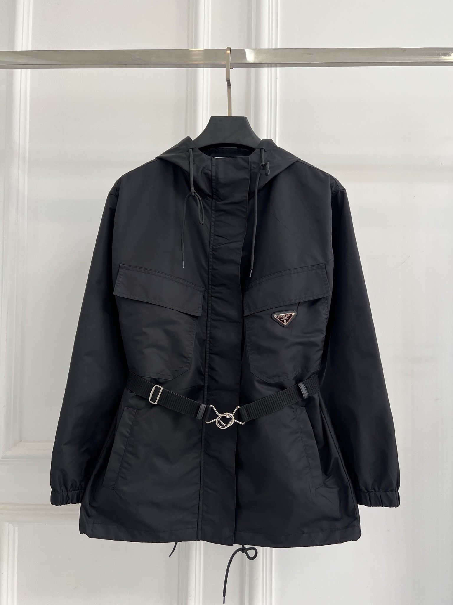 PRADA 프라다 후드 바람막이 자켓 의류