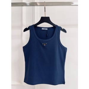 PRADA 프라다 민소매 나시 의류