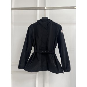 MONCLER 몽클레어 바람막이 자켓 의류