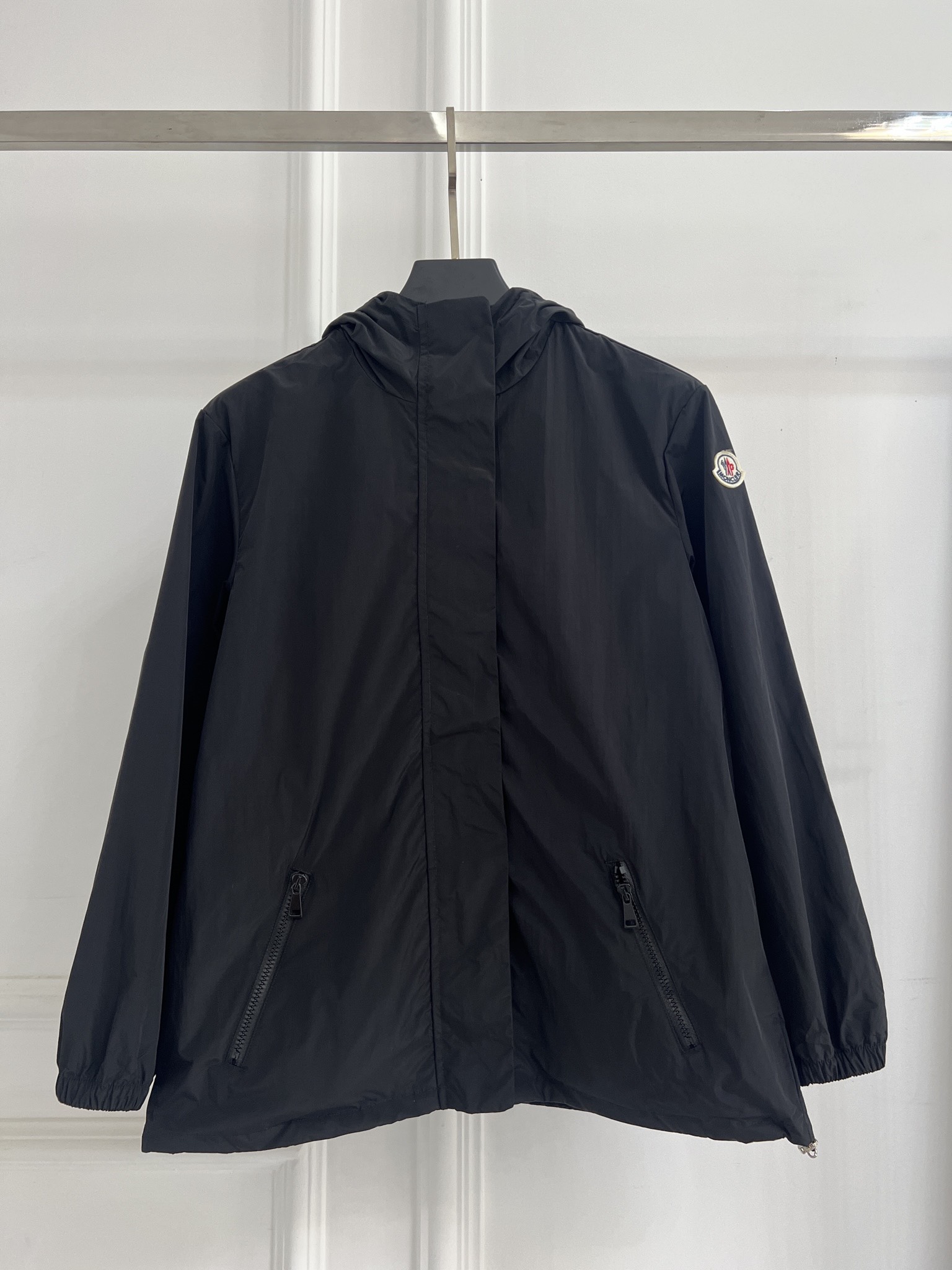 MONCLER 몽클레어 바람막이 자켓 의류