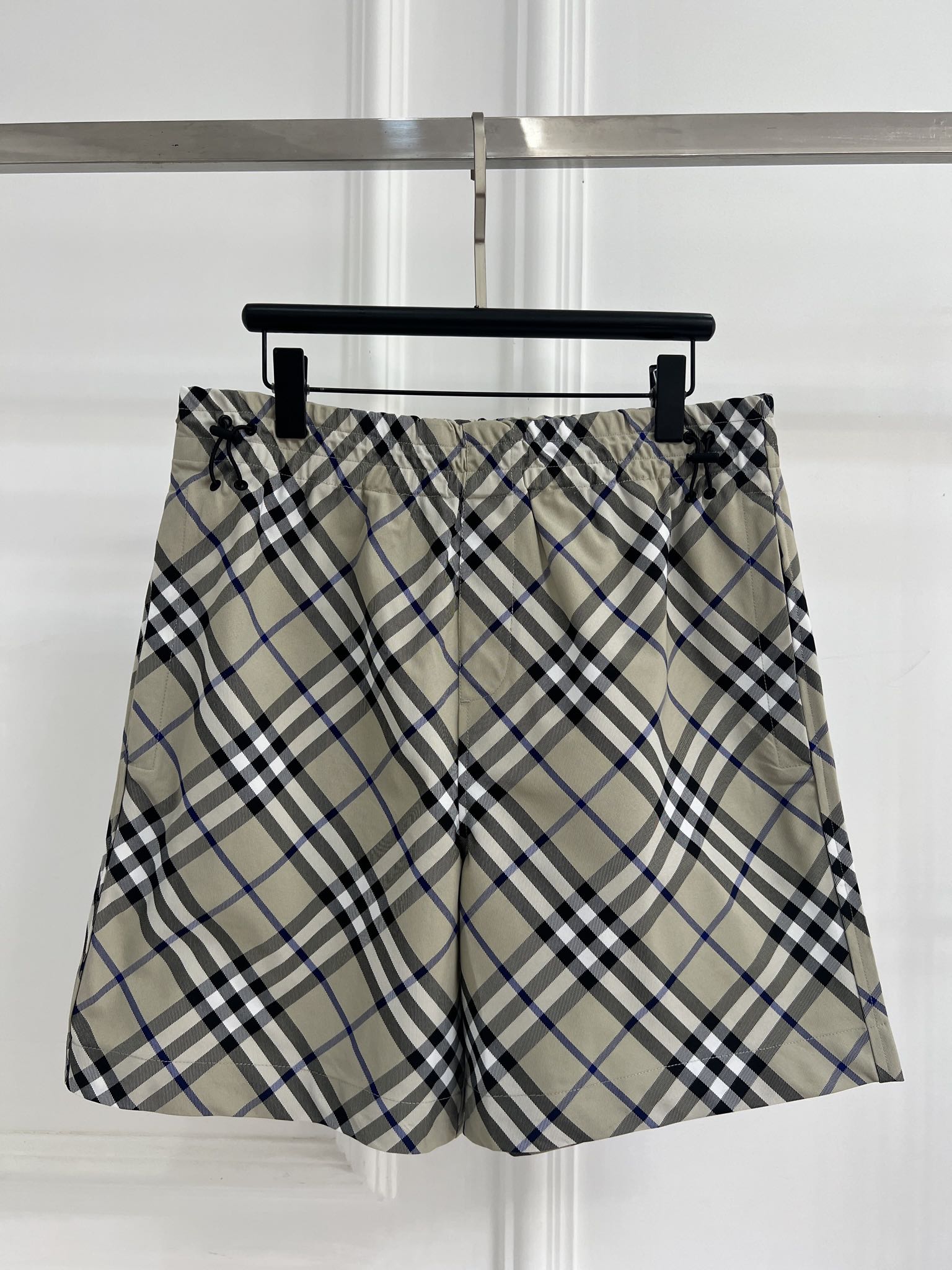 Burberry BBR 버버리 클래식 체크 비치 반바지 하프 팬츠 의류