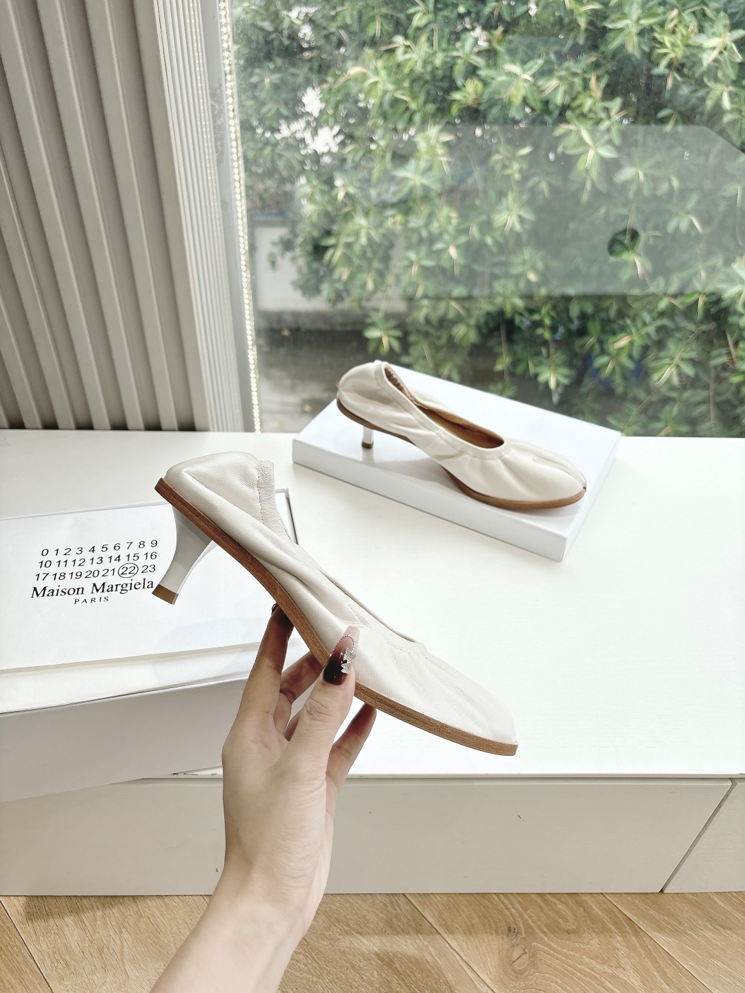 Maison Margiela MM6 메종 마르지엘라 플랫슈즈 단화 신발