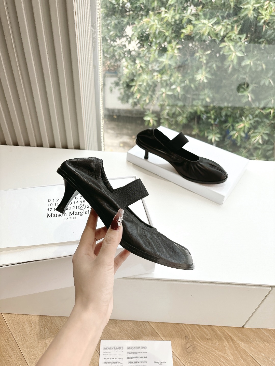 Maison Margiela MM6 메종 마르지엘라 플랫슈즈 단화 신발