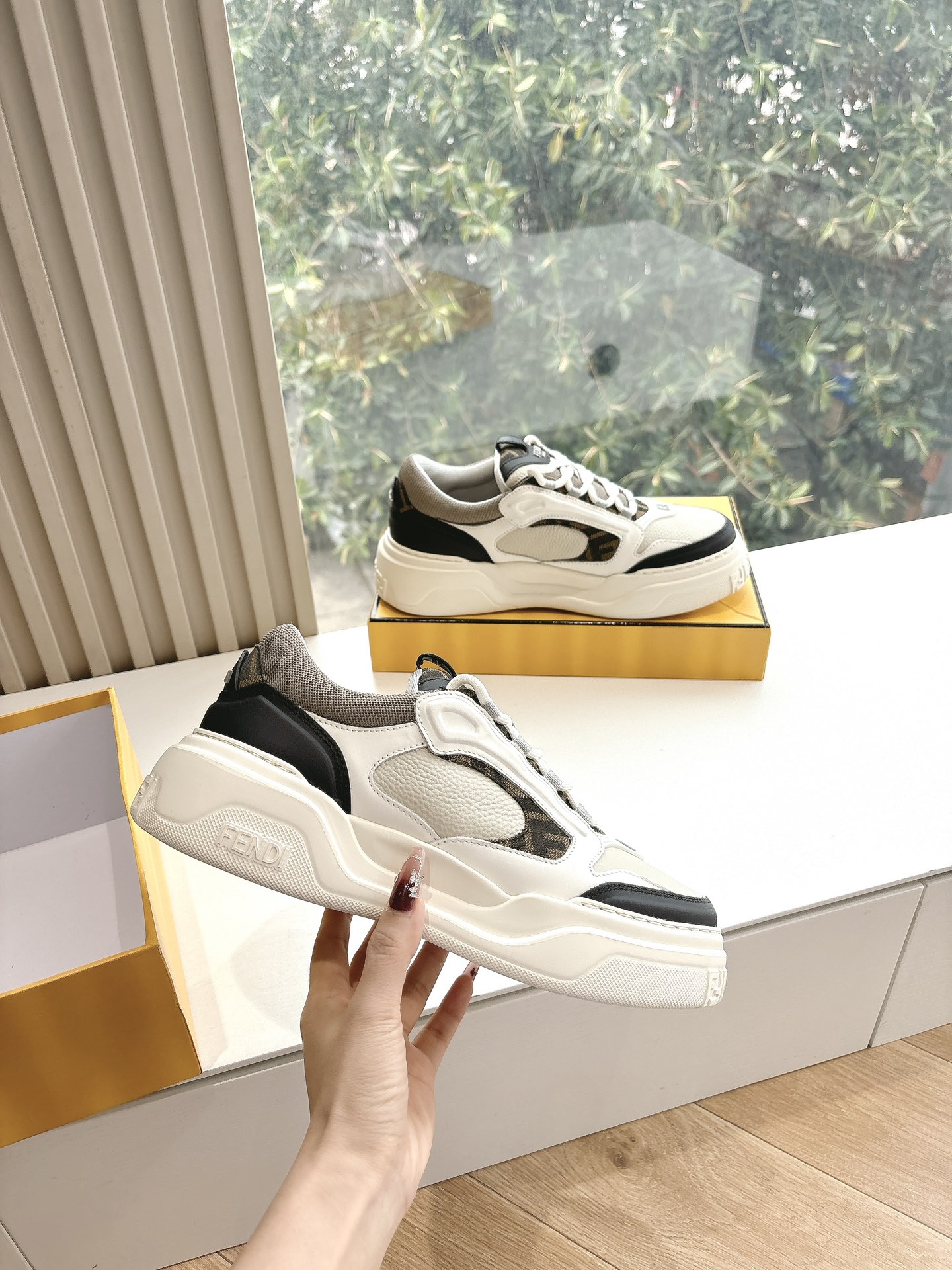 FENDI 스니커즈 운동화 신발