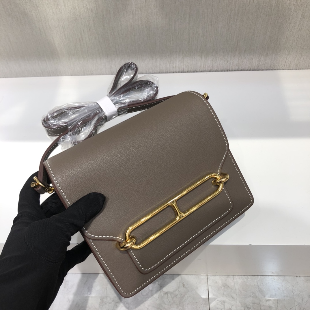 HERMES 에르메스 크로스백 가방 골드 버클