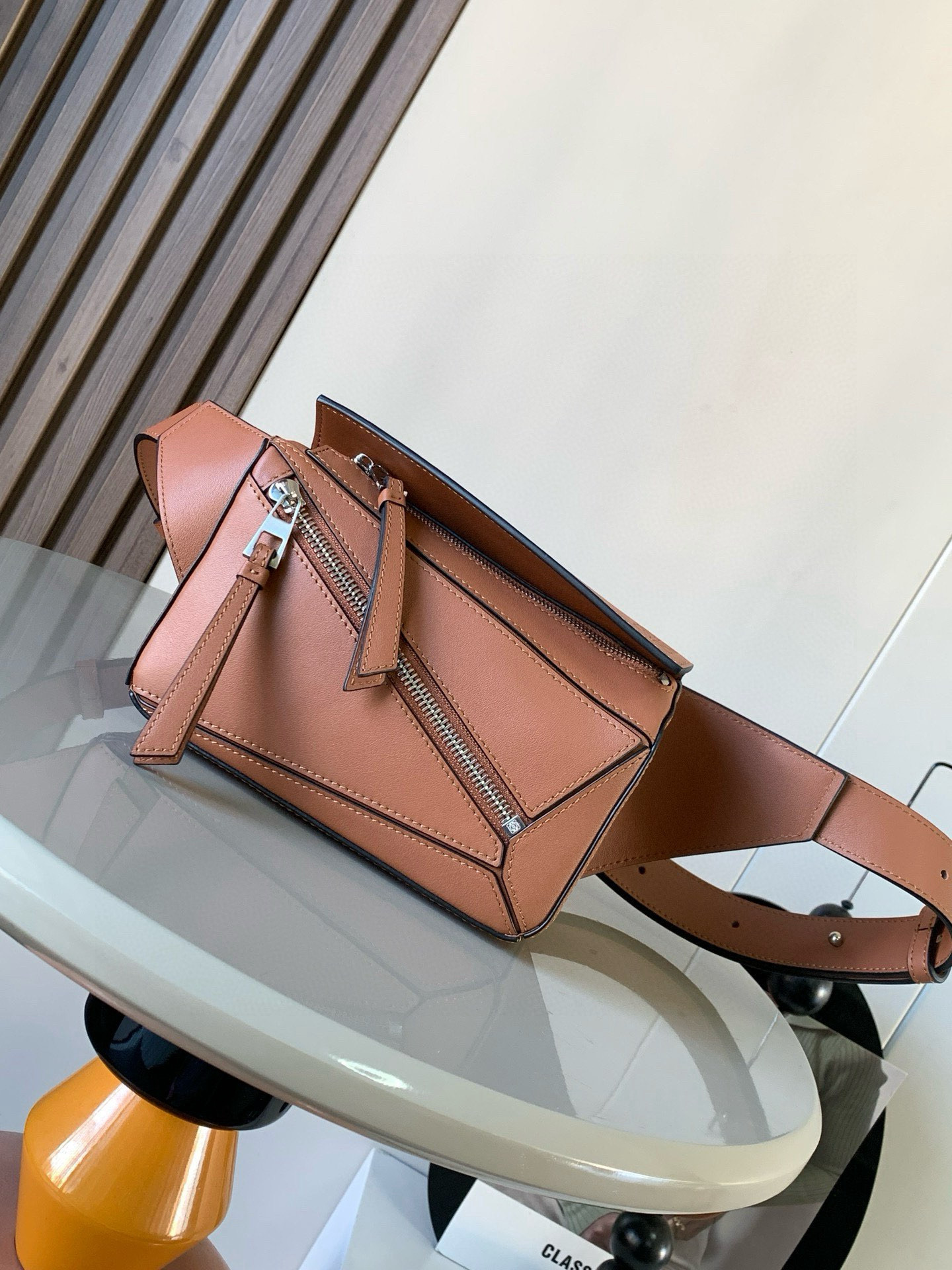 Loewe 로에베 Puzzle 퍼즐백 힙색 가방