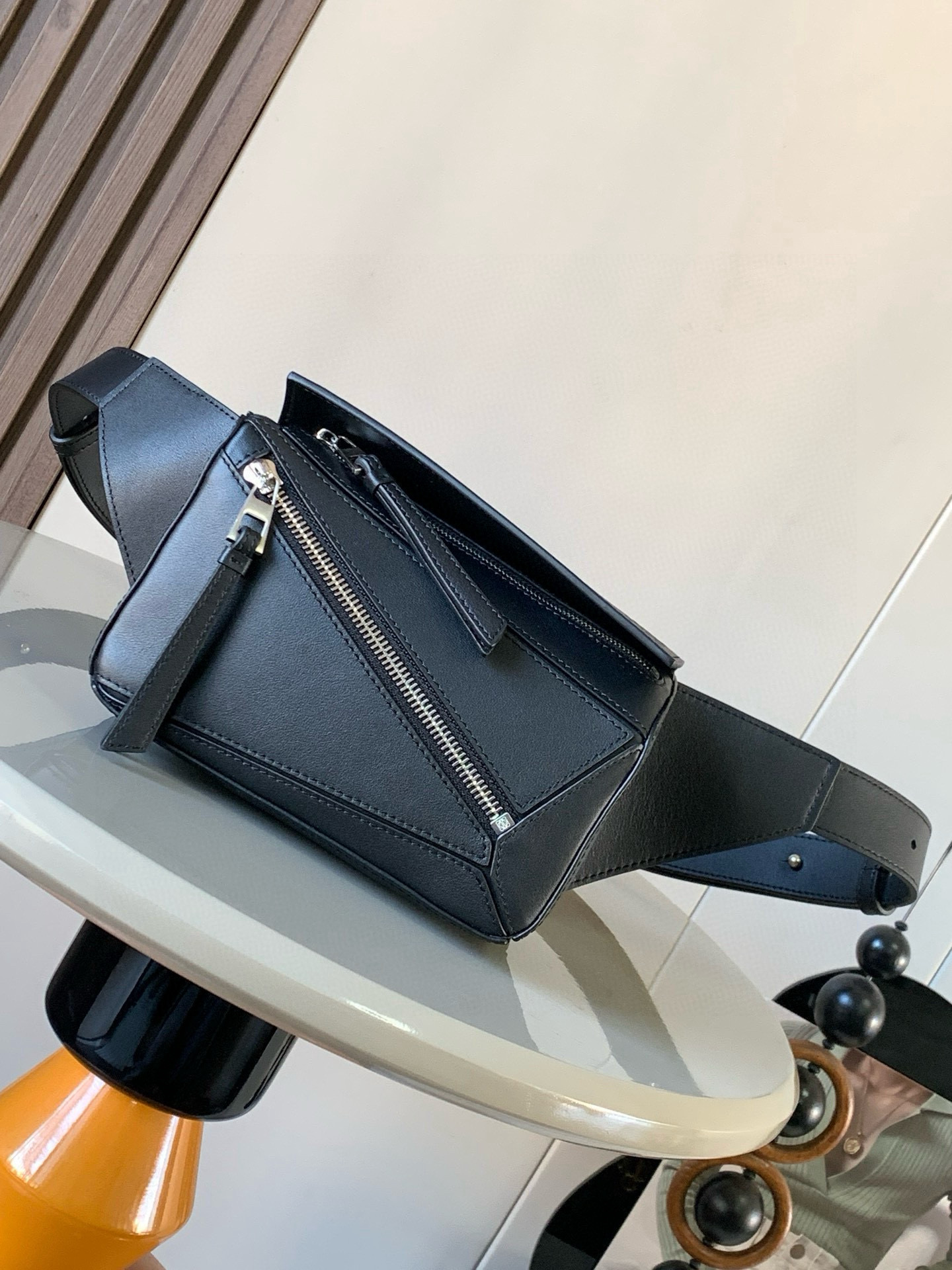 Loewe 로에베 Puzzle 퍼즐백 힙색 가방