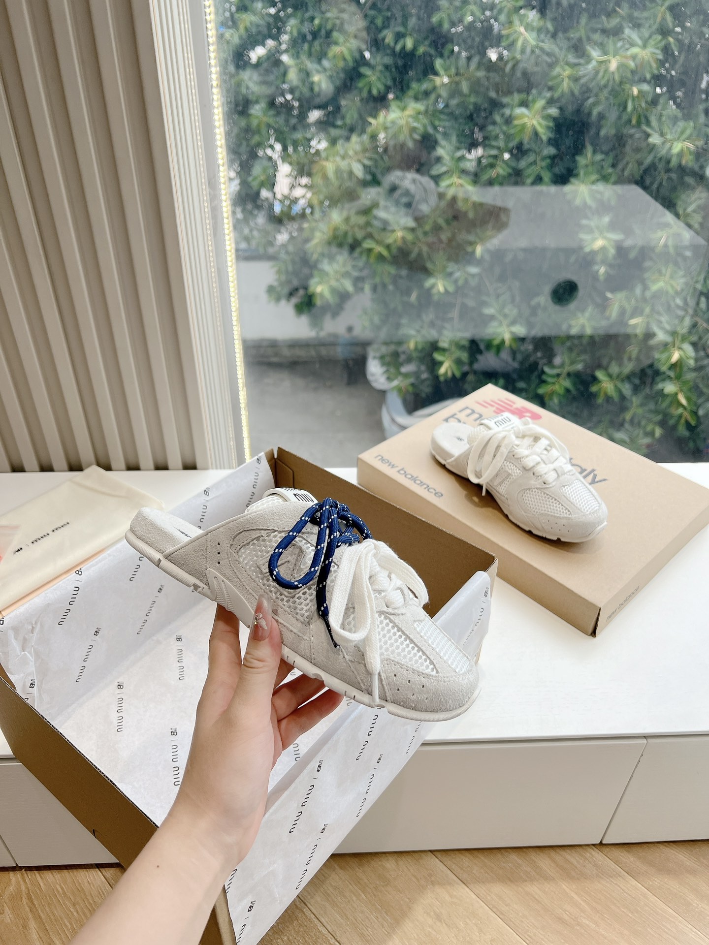 MiuMiu 미우미우 레이스업 로퍼 뮬 신발