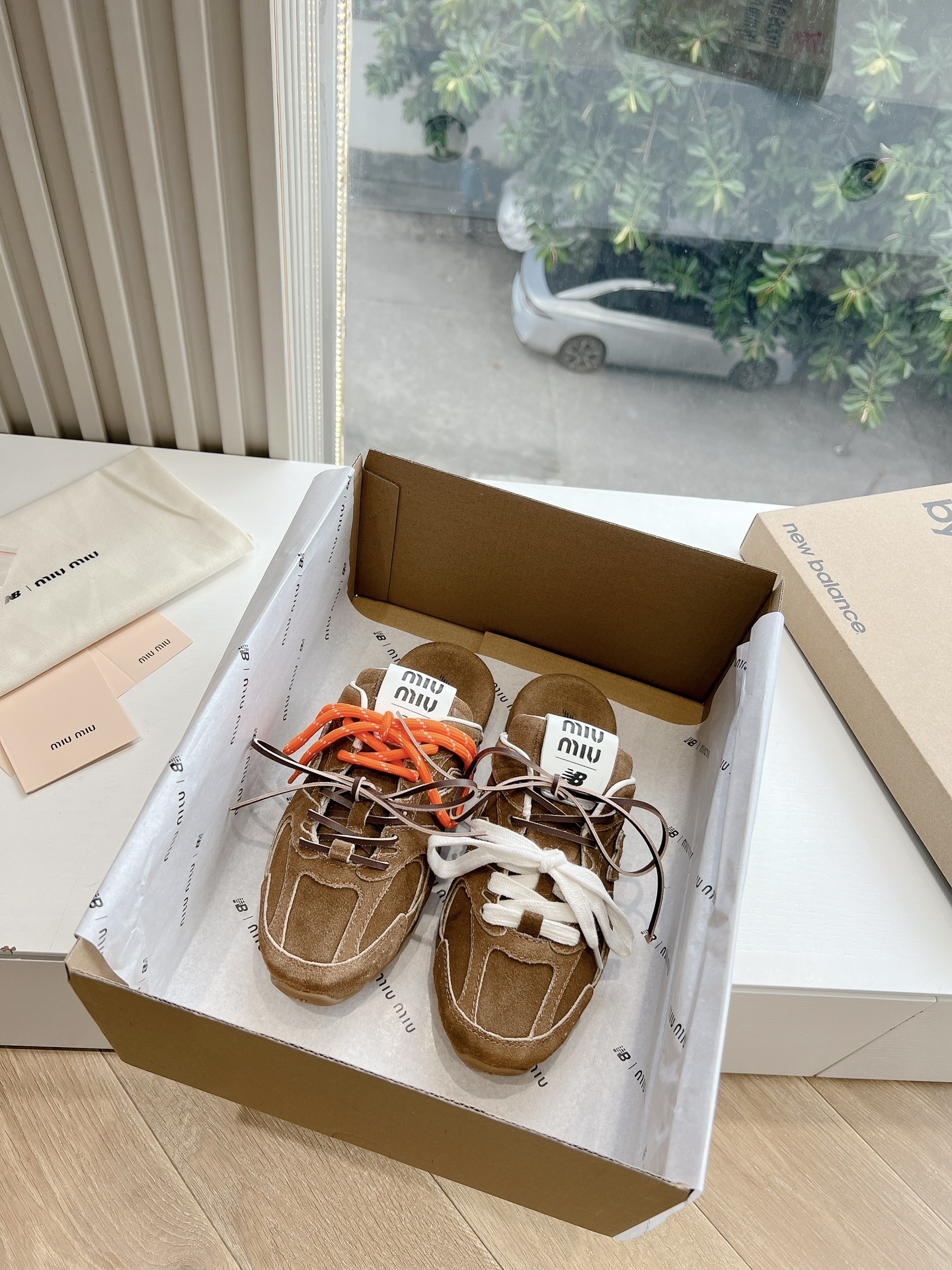 MiuMiu 미우미우 레이스업 로퍼 뮬 신발